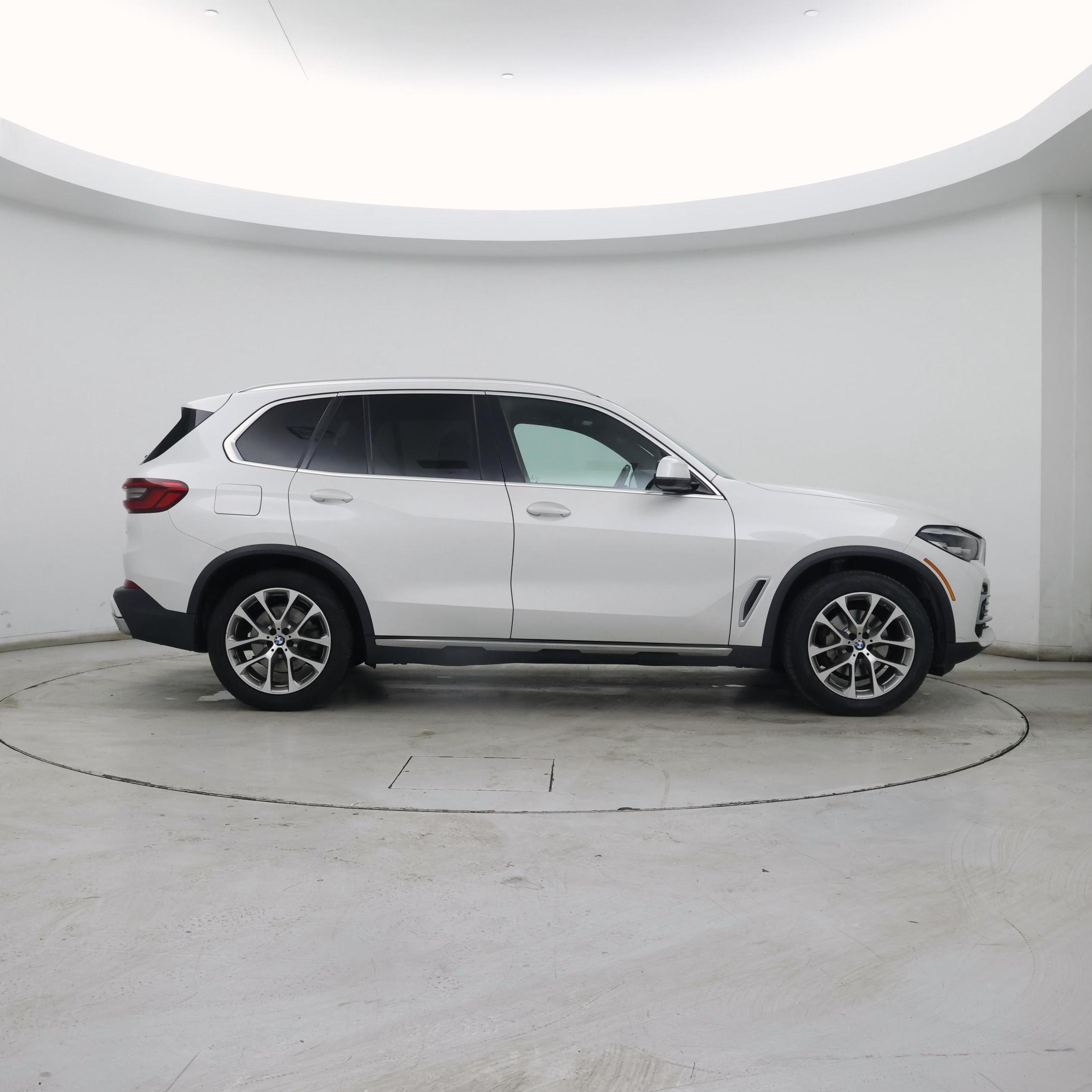 Thumbnail: 2019 BMW X5 - 7