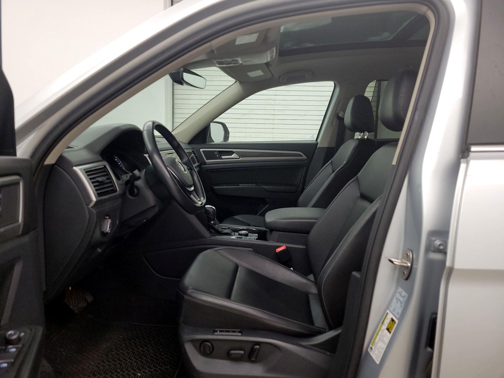 Thumbnail: 2018 Volkswagen Atlas - 11