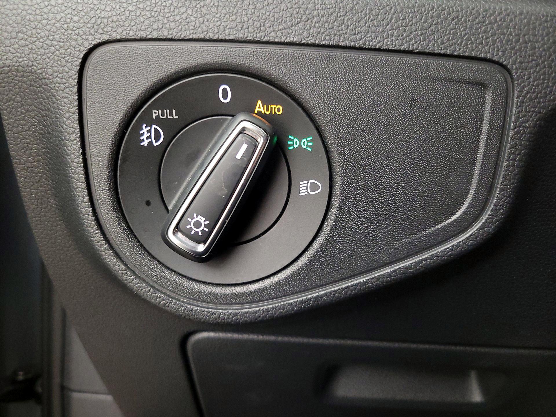 Thumbnail: 2018 Volkswagen Atlas - 13