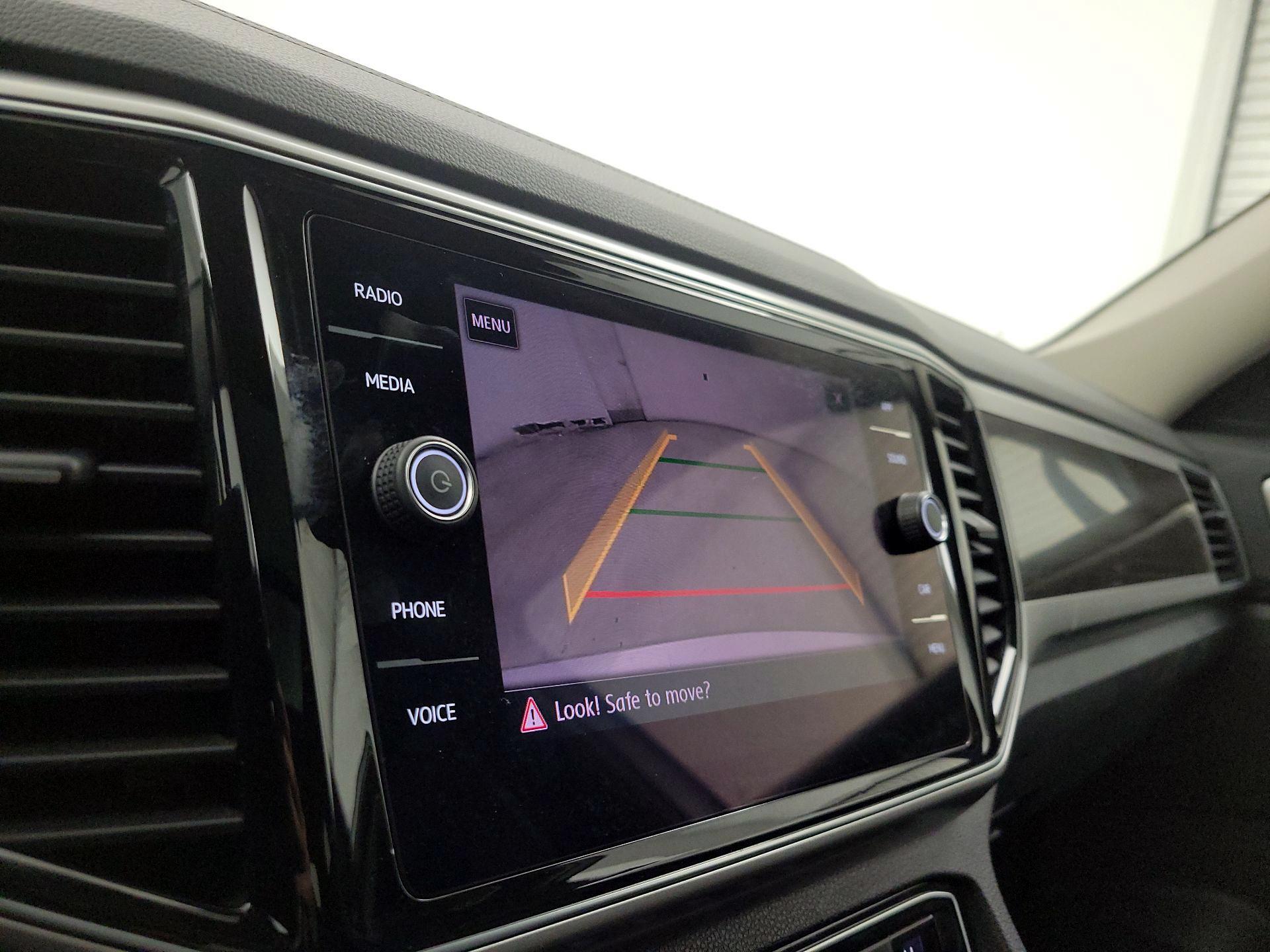 Thumbnail: 2018 Volkswagen Atlas - 14