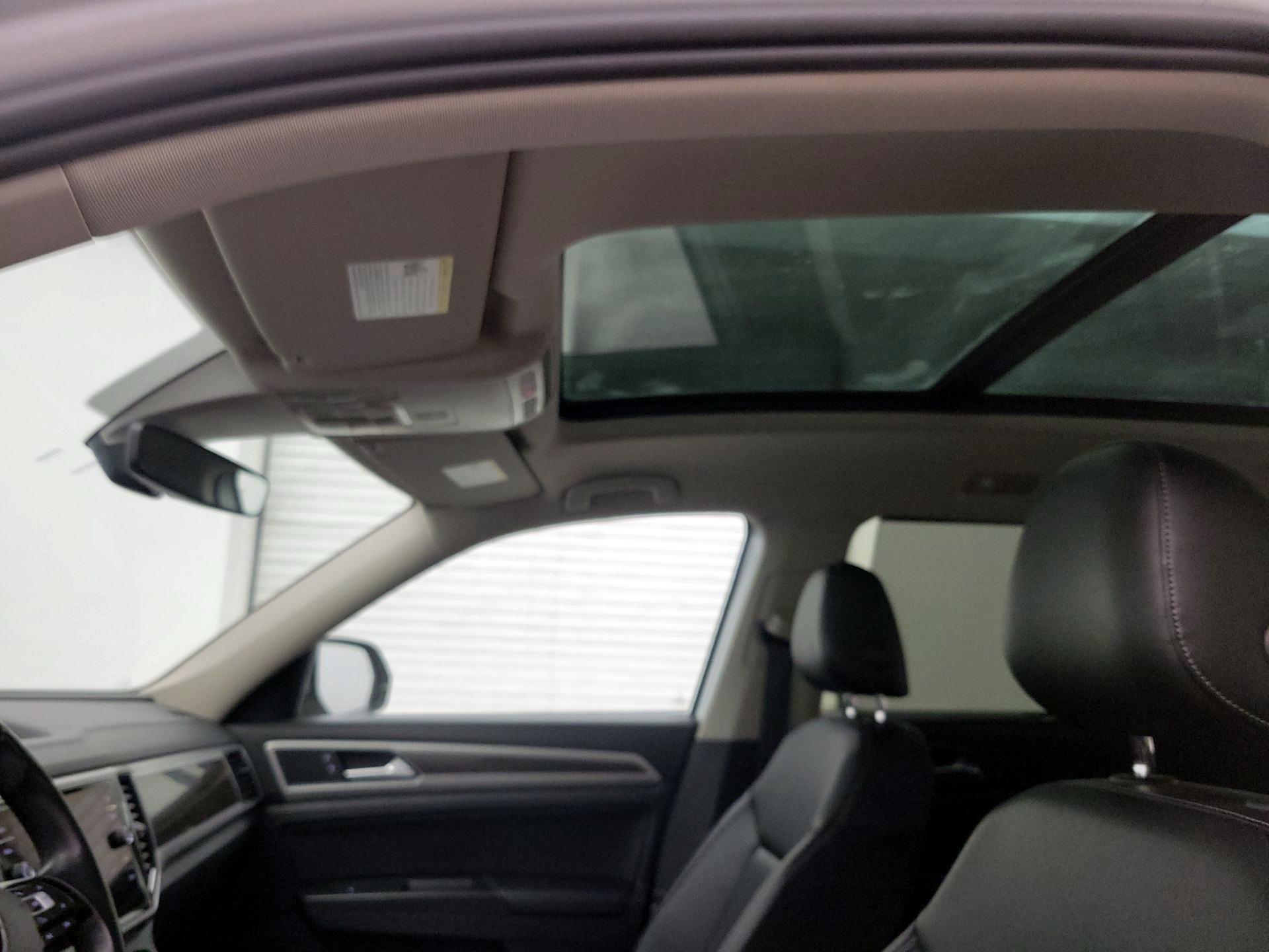 Thumbnail: 2018 Volkswagen Atlas - 19