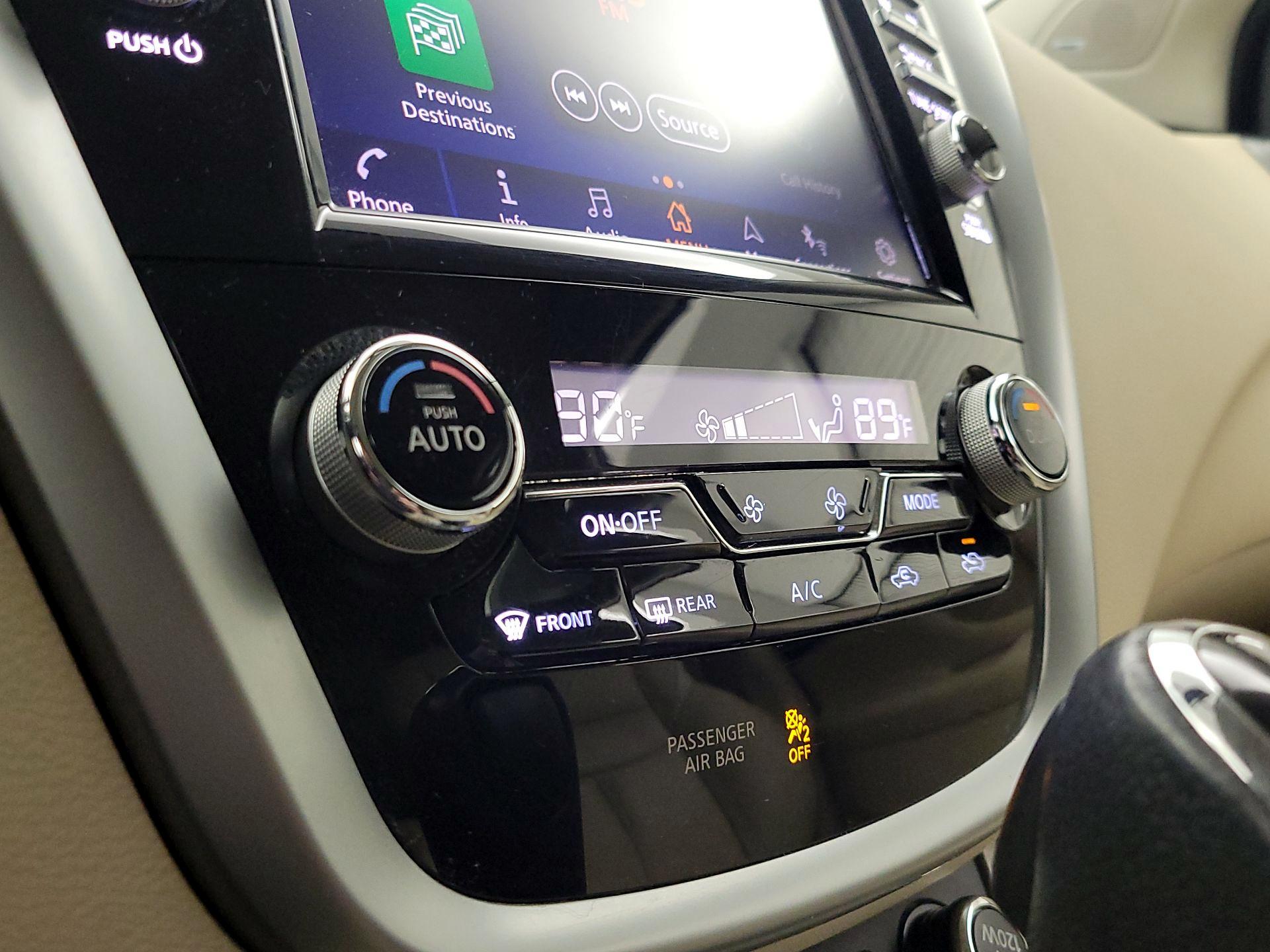 Thumbnail: 2019 Nissan Murano - 17