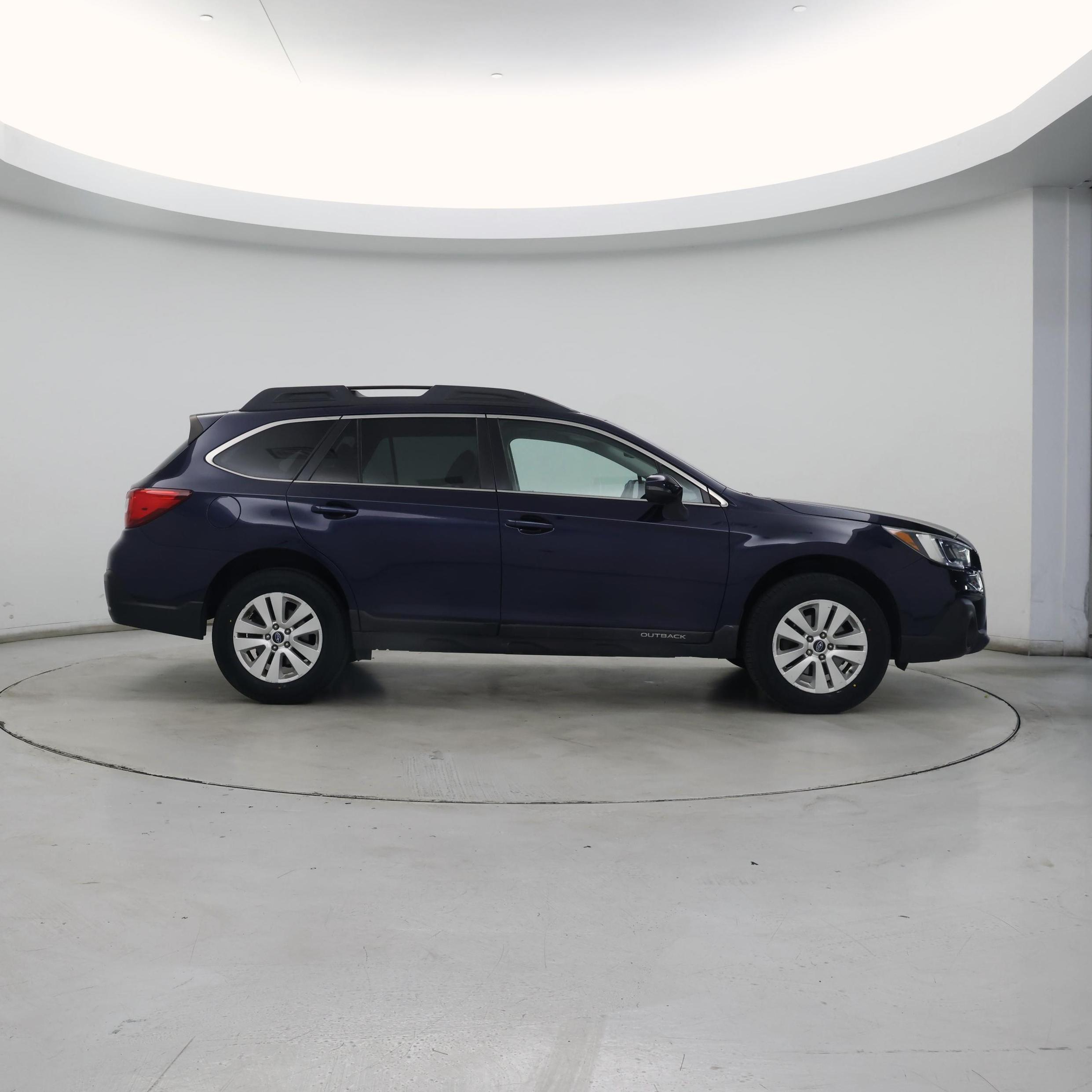 Thumbnail: 2018 Subaru Outback - 7