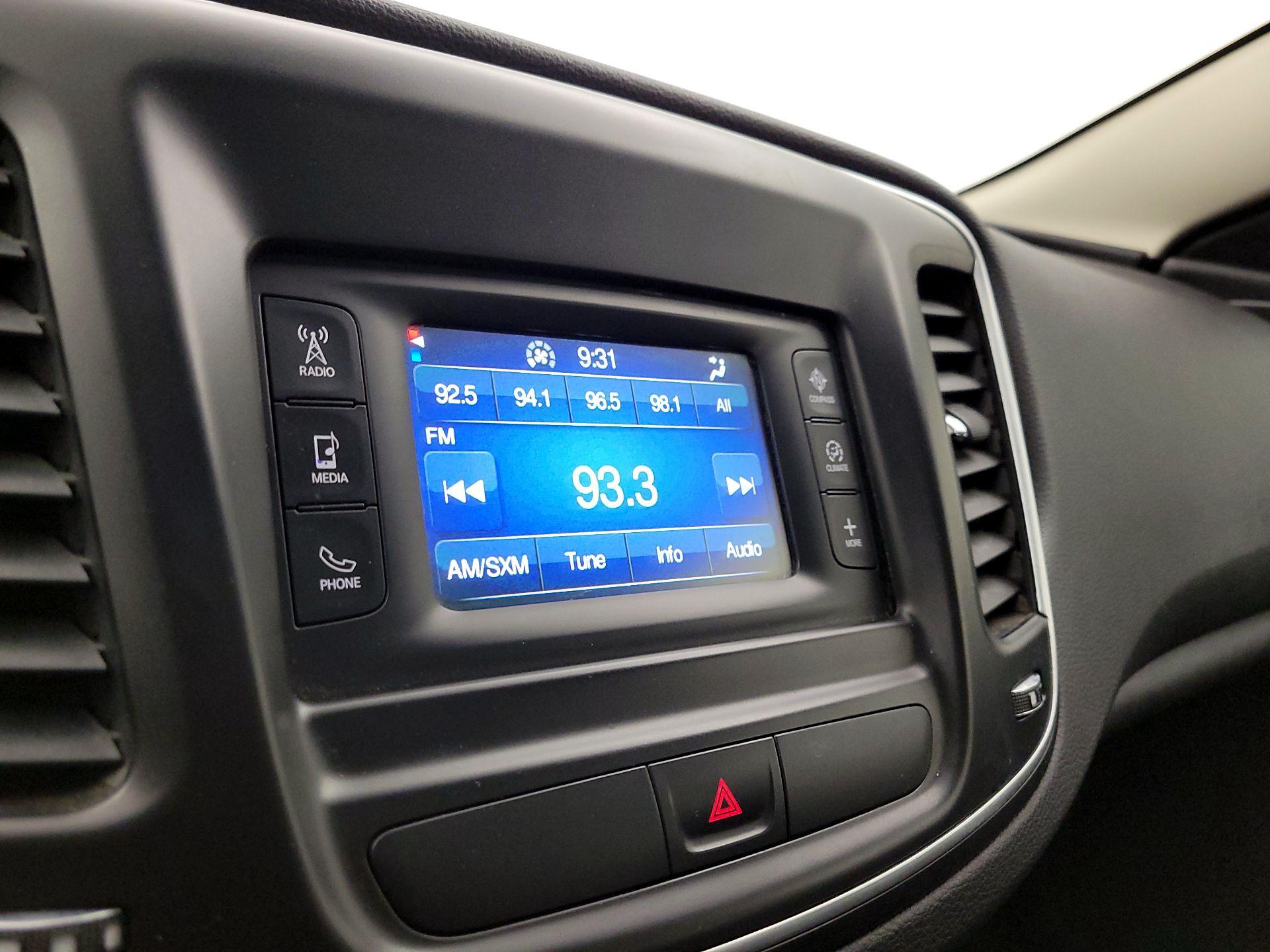 Thumbnail: 2015 Chrysler 200 - 15