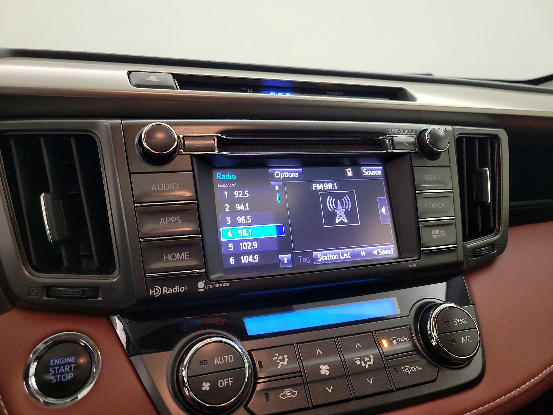 Thumbnail: 2014 Toyota RAV4 - 15