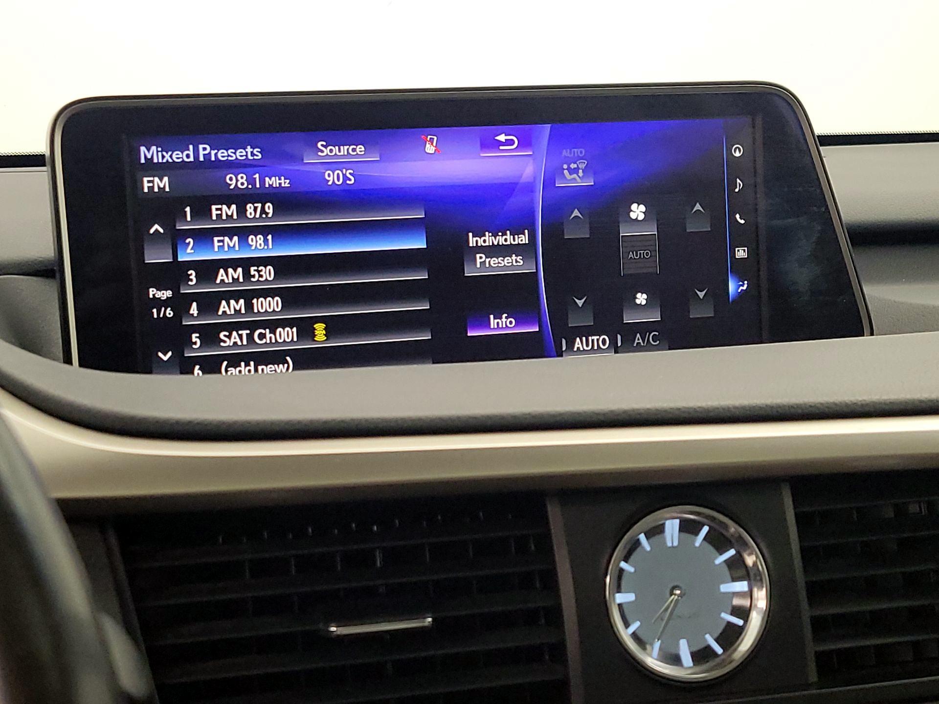 Thumbnail: 2019 Lexus RX - 15