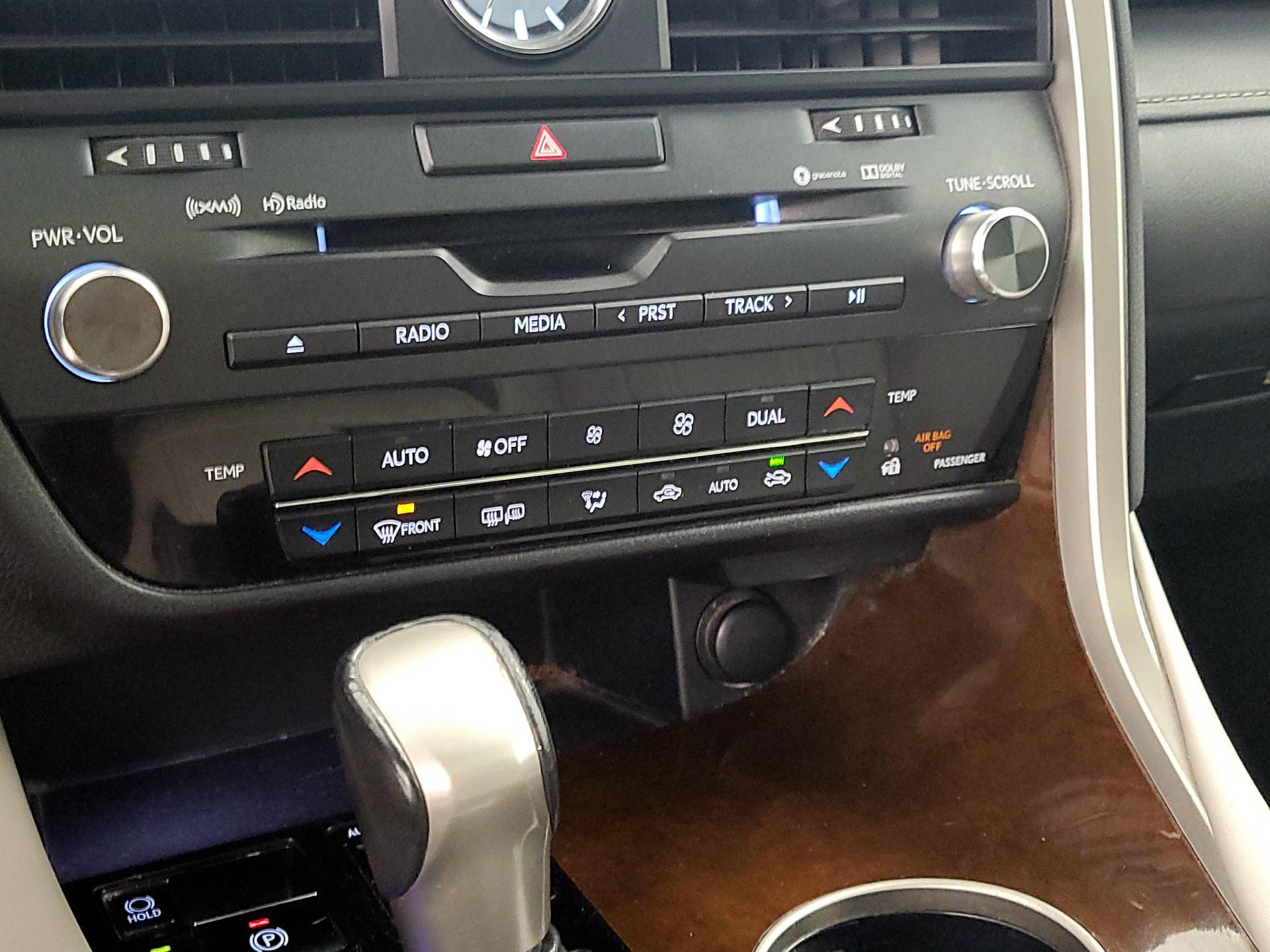 Thumbnail: 2019 Lexus RX - 16