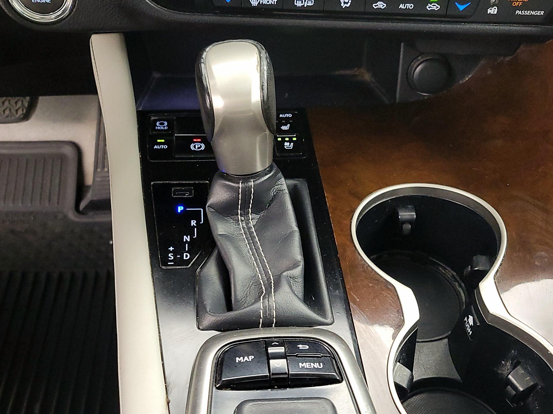 Thumbnail: 2019 Lexus RX - 17