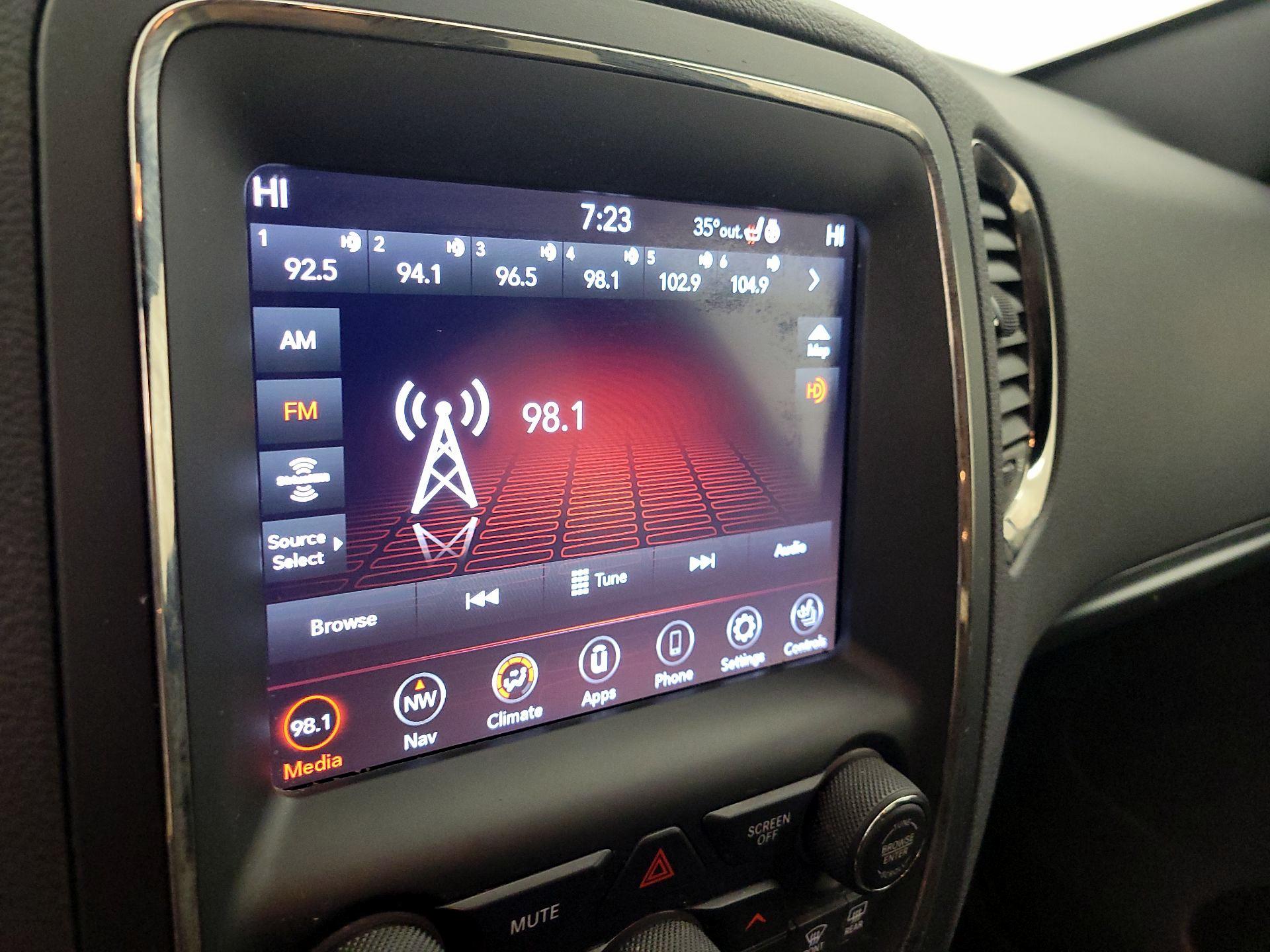 Thumbnail: 2019 Dodge Durango - 15