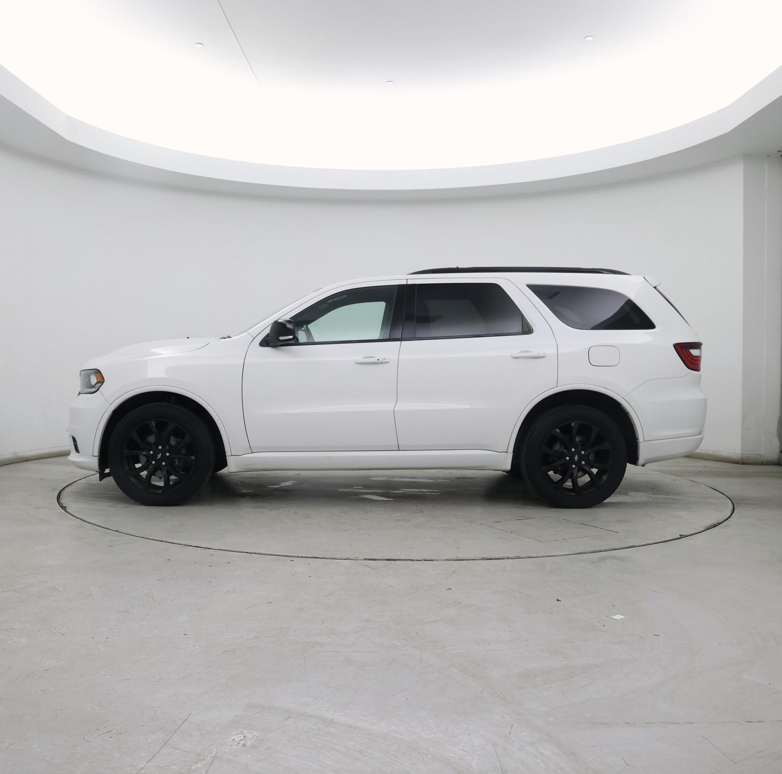 Thumbnail: 2019 Dodge Durango - 3