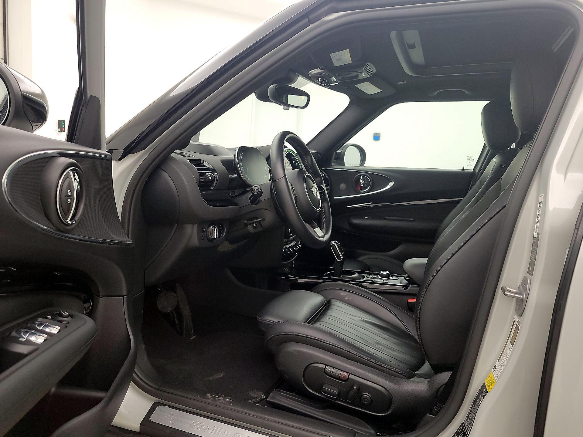 Thumbnail: 2022 MINI Cooper Clubman - 11