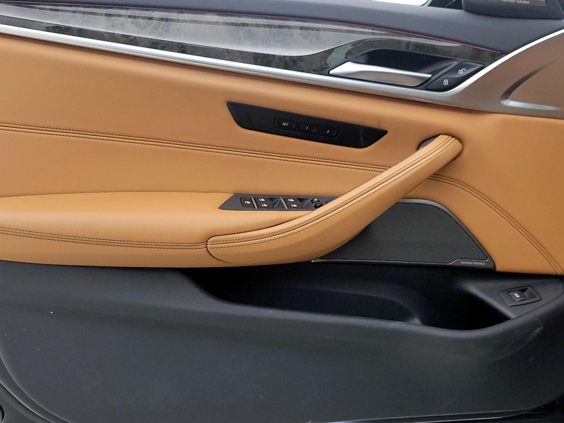 Thumbnail: 2023 BMW 5 Series - 12