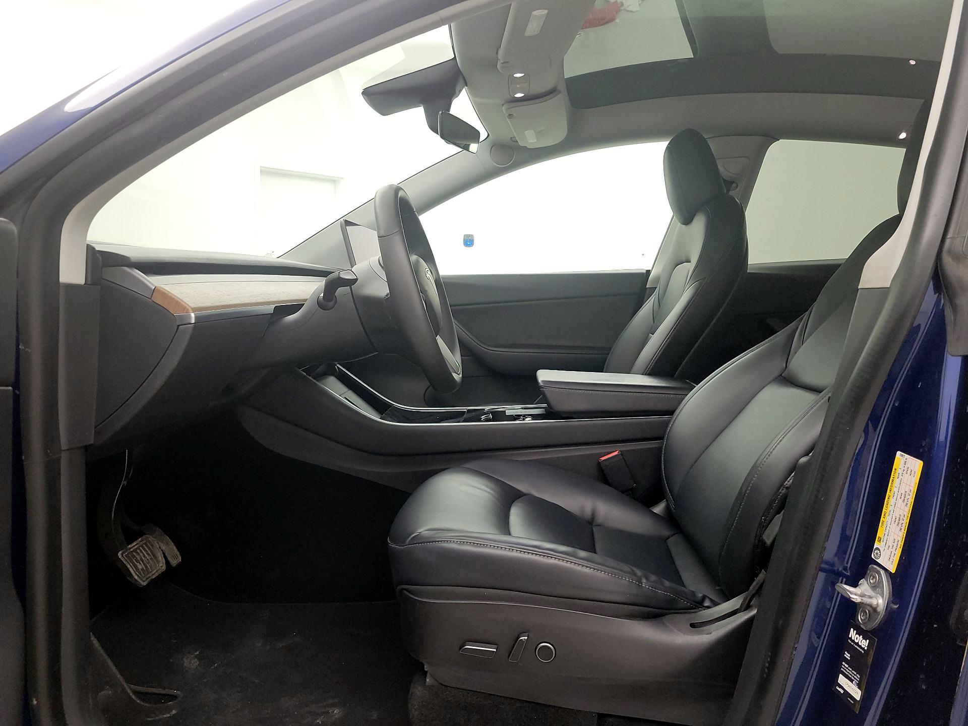 Thumbnail: 2021 Tesla Model Y - 11