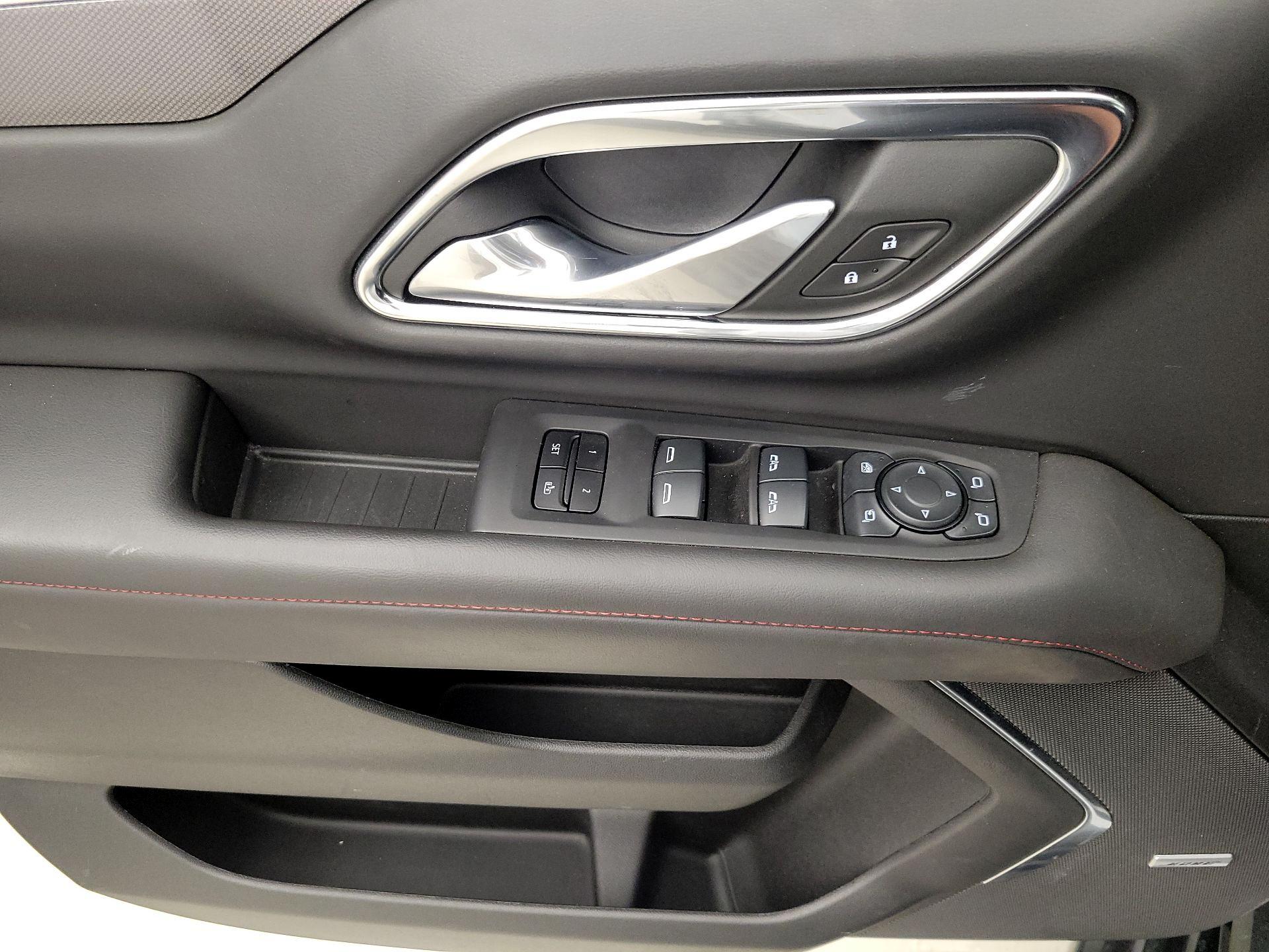 Thumbnail: 2024 Chevrolet Suburban - 12