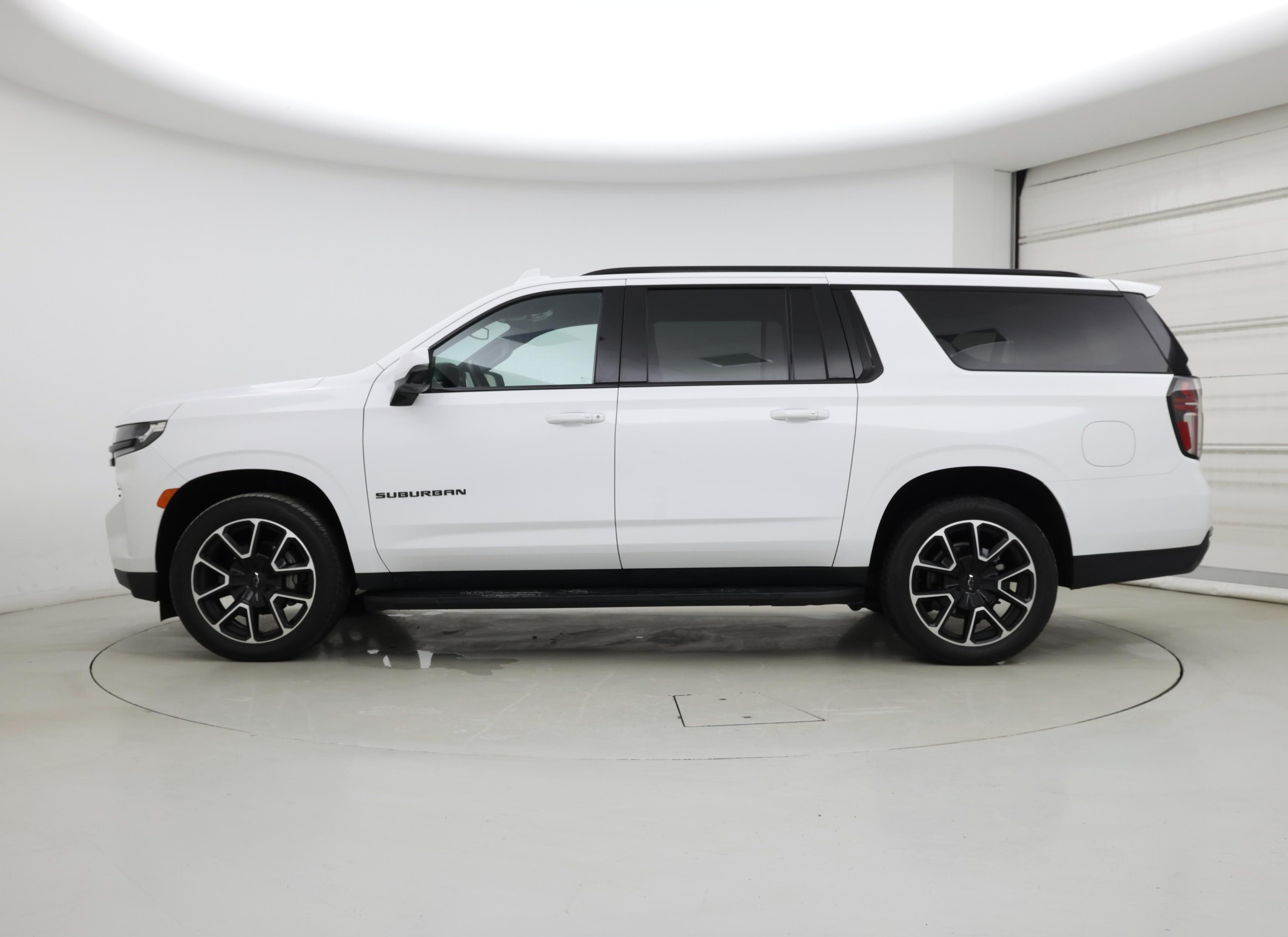 Thumbnail: 2024 Chevrolet Suburban - 3