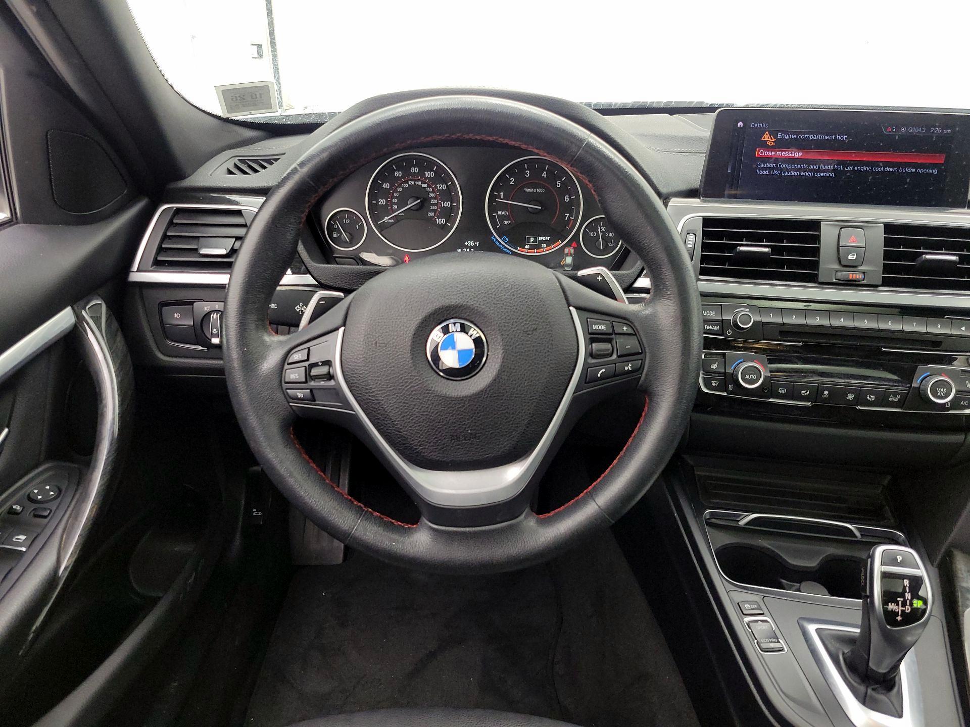 Thumbnail: 2018 BMW 3 Series - 10