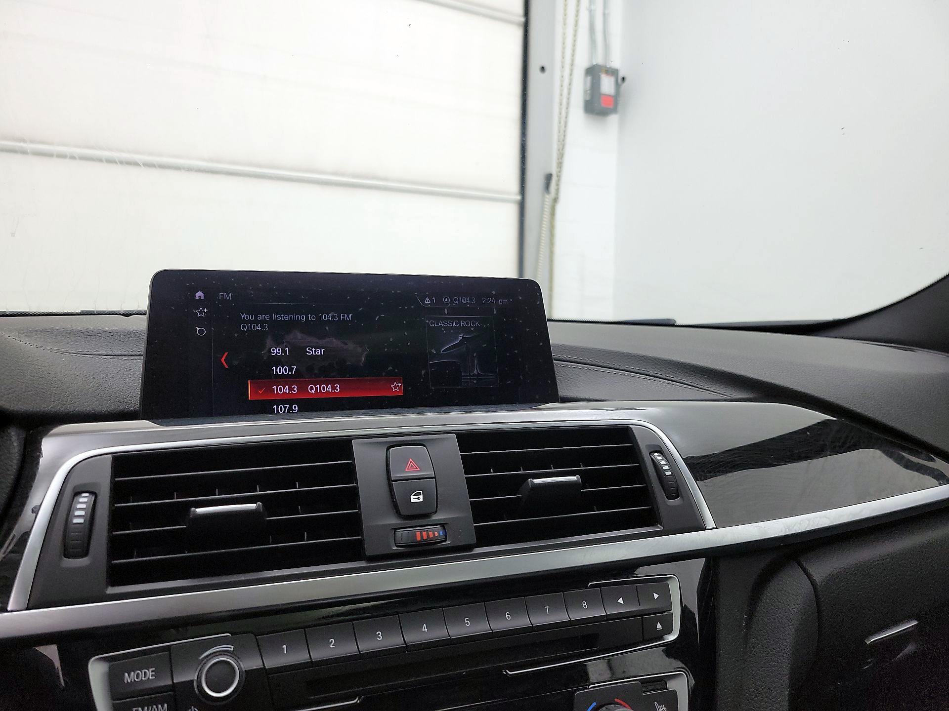 Thumbnail: 2018 BMW 3 Series - 15