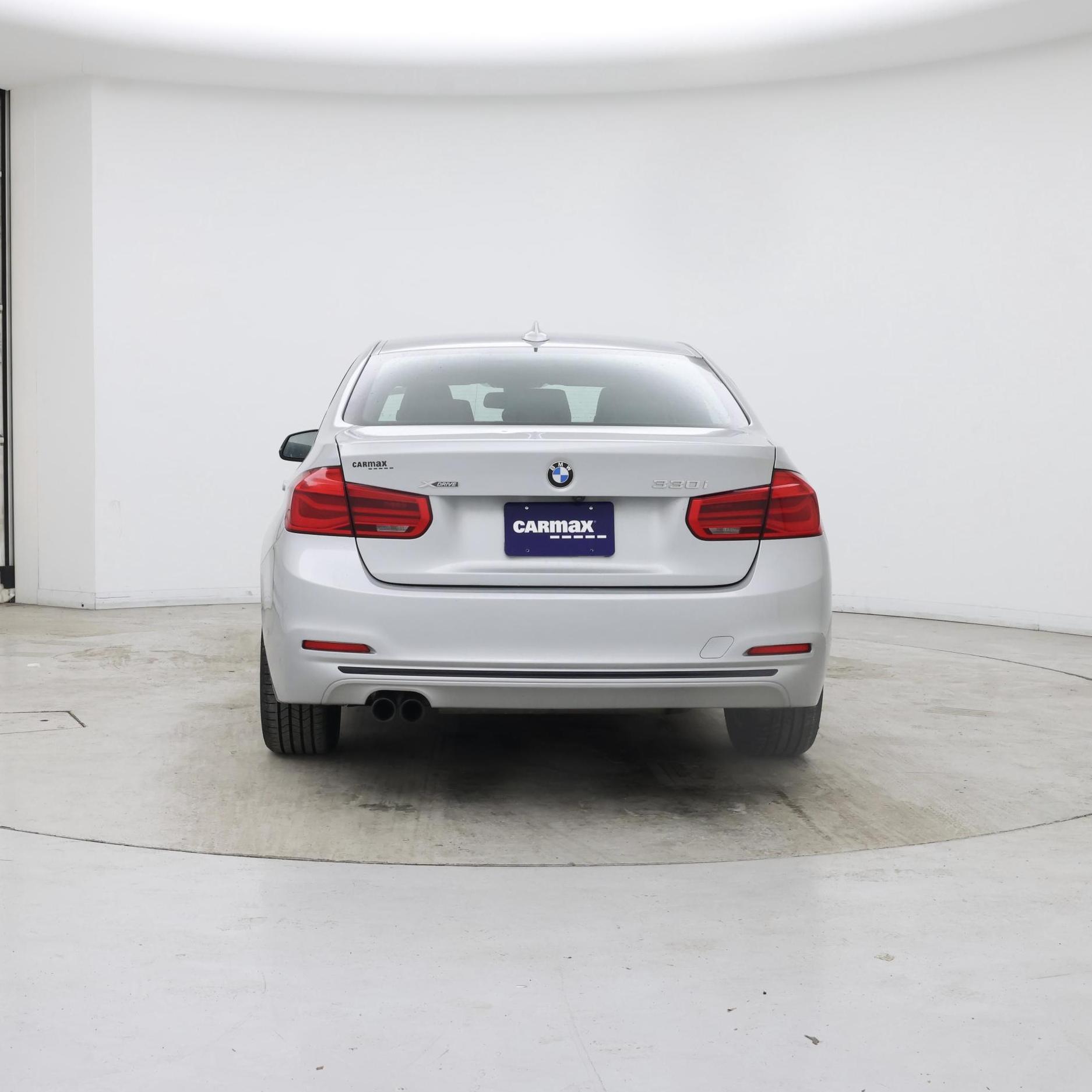 Thumbnail: 2018 BMW 3 Series - 6