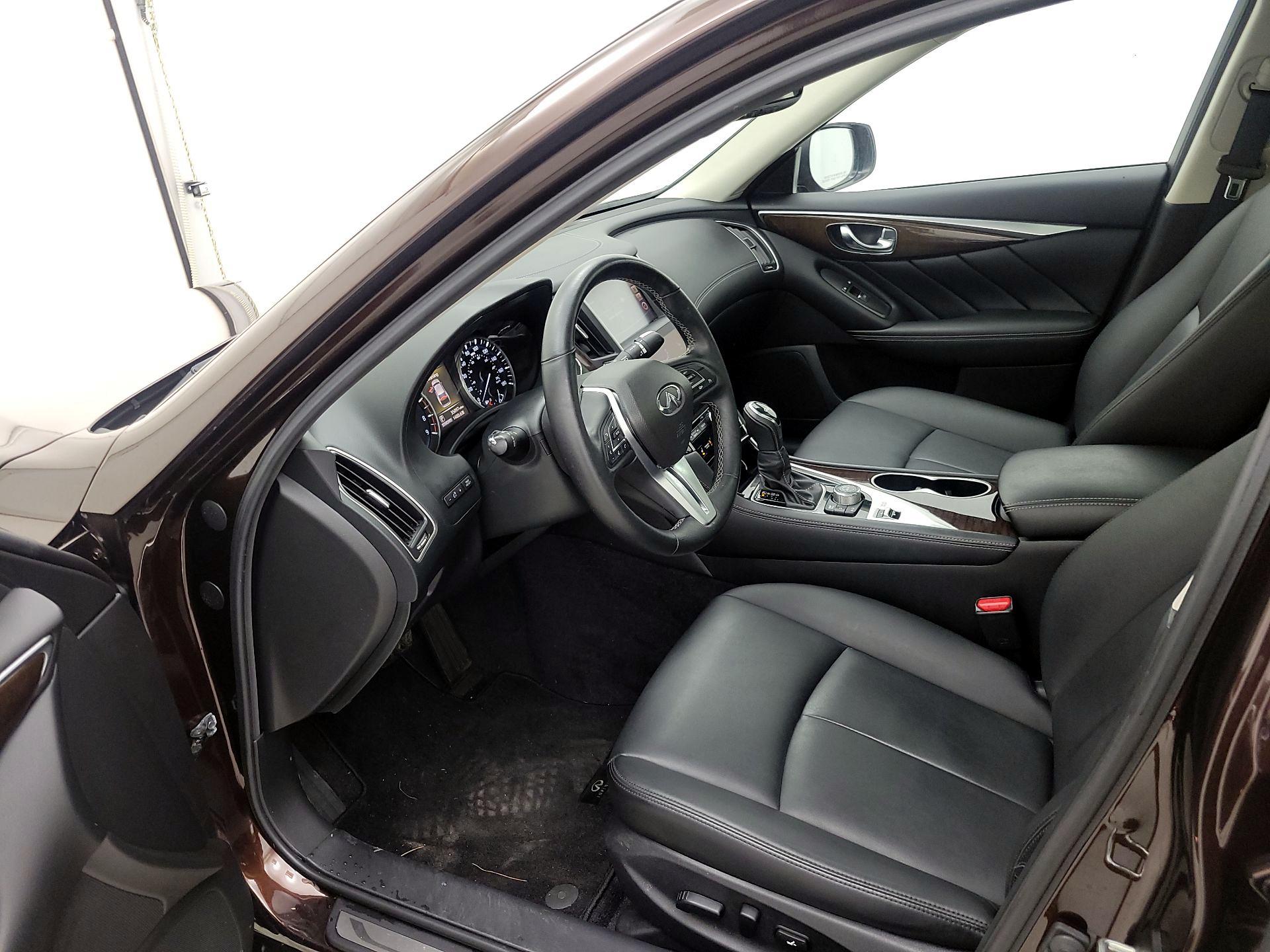 Thumbnail: 2019 INFINITI Q50 - 11