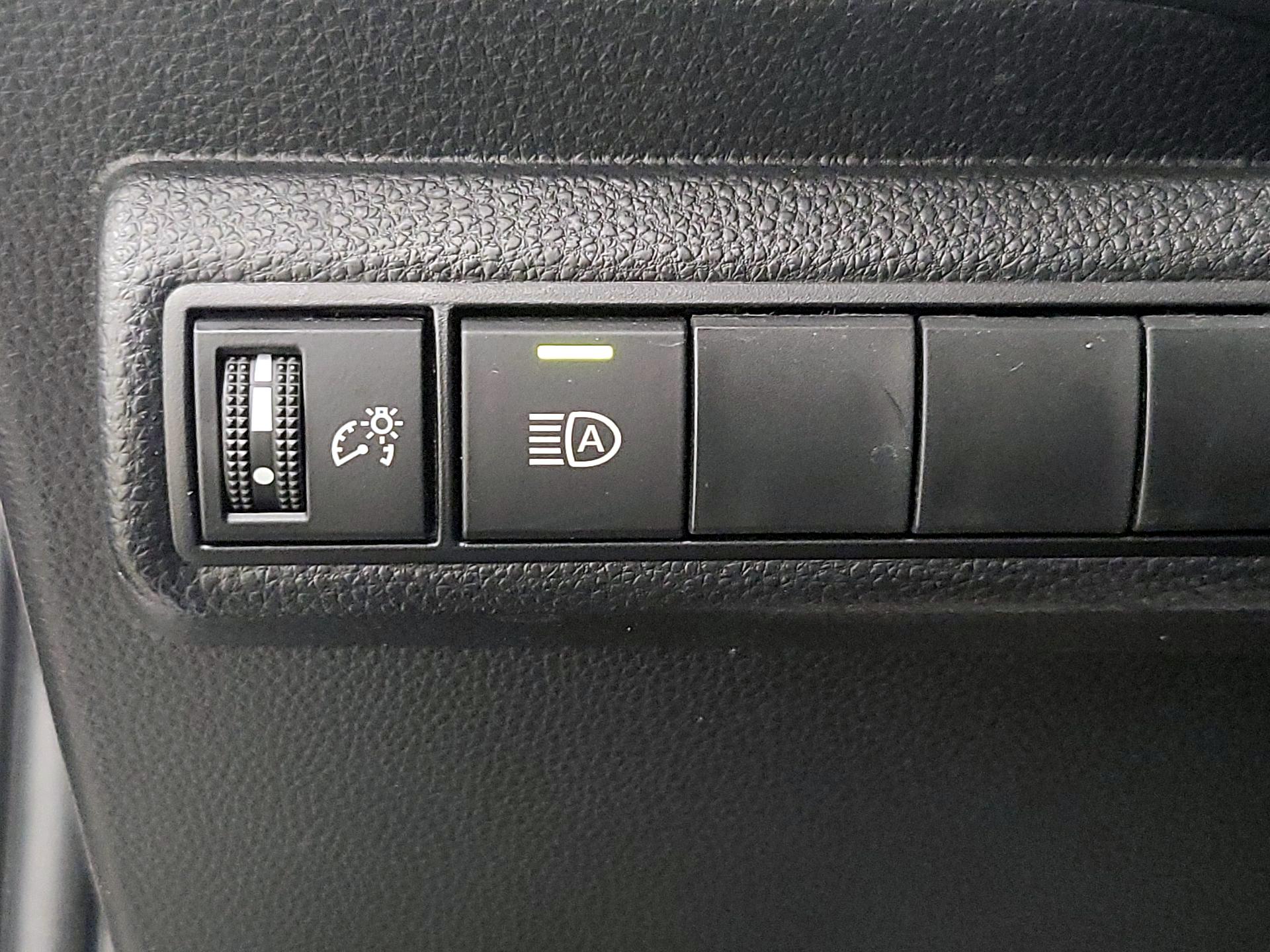 Thumbnail: 2022 Toyota Corolla - 13