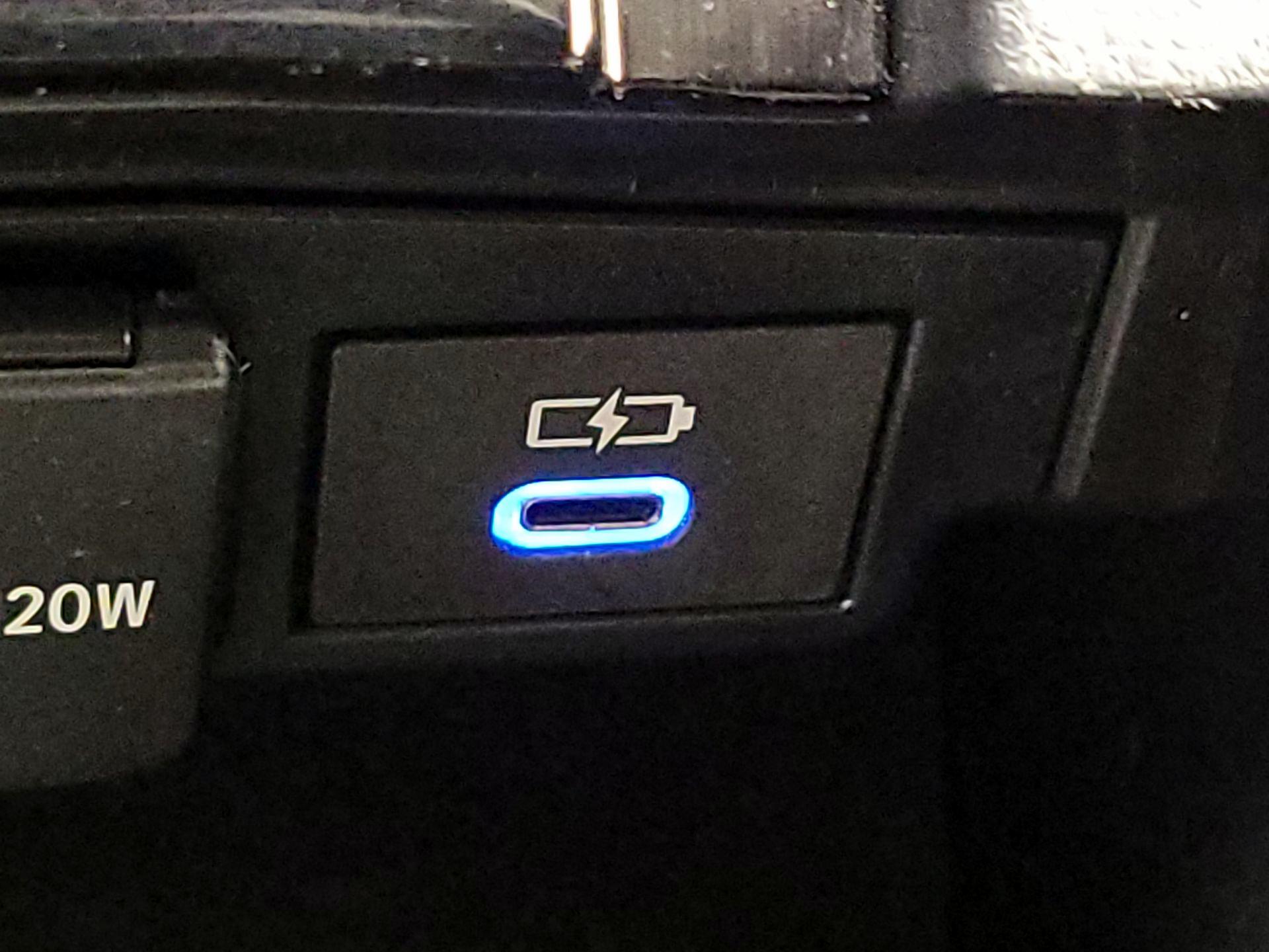 Thumbnail: 2022 Toyota Corolla - 18