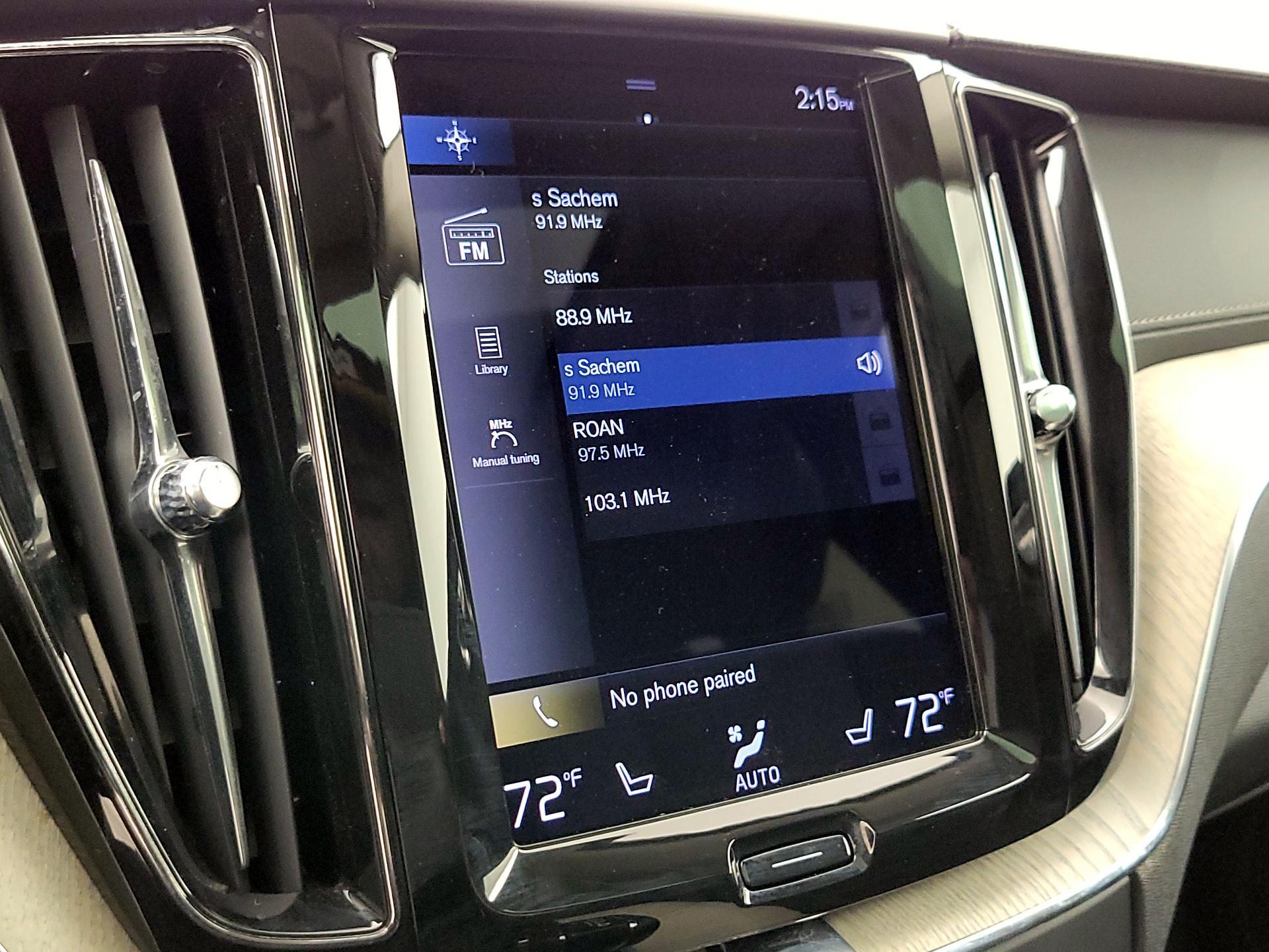 Thumbnail: 2021 Volvo XC60 - 16