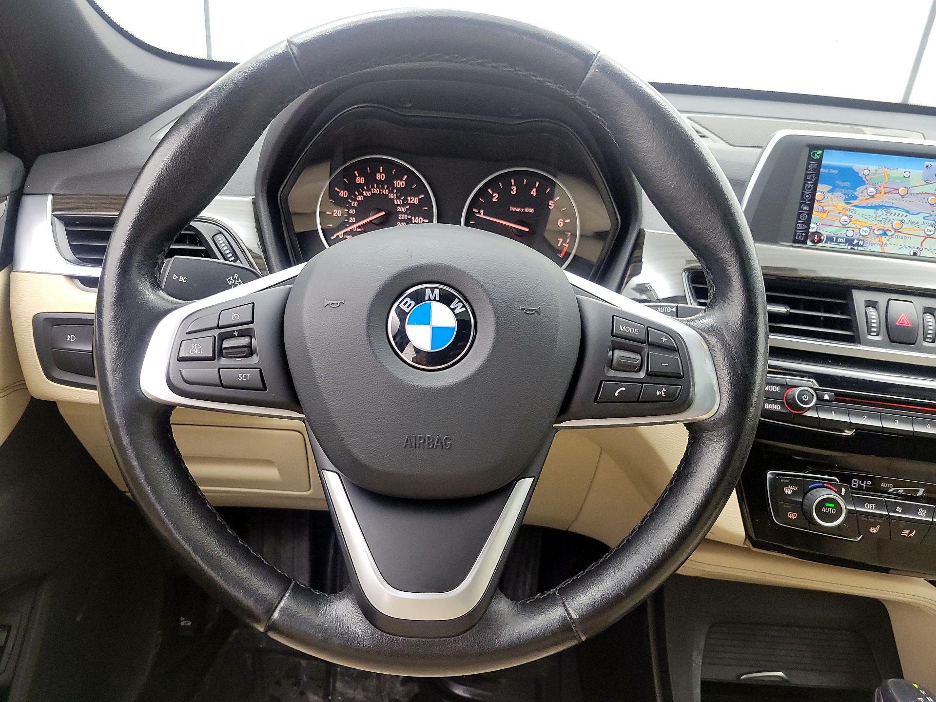 Thumbnail: 2017 BMW X1 - 10