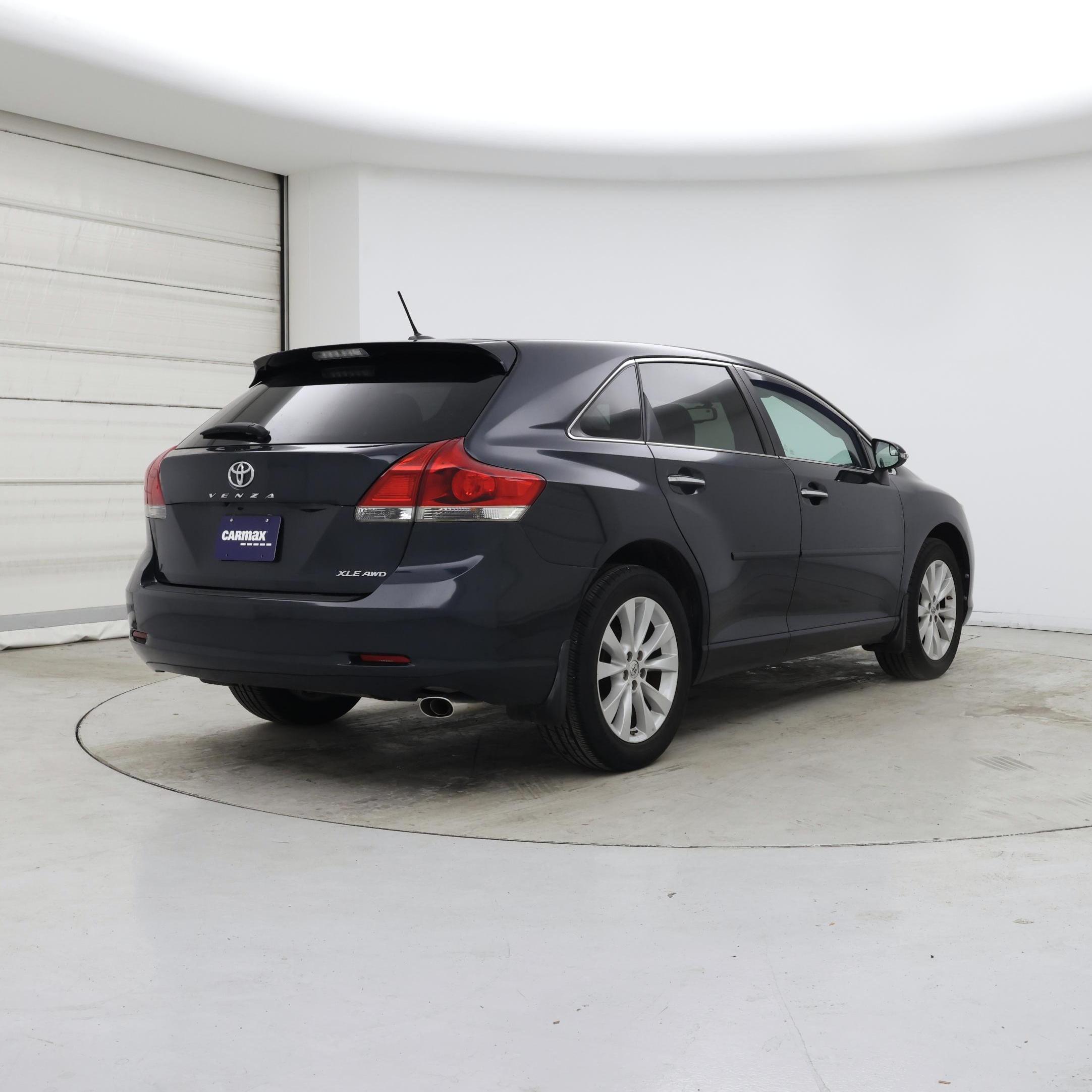 Thumbnail: 2015 Toyota Venza - 8