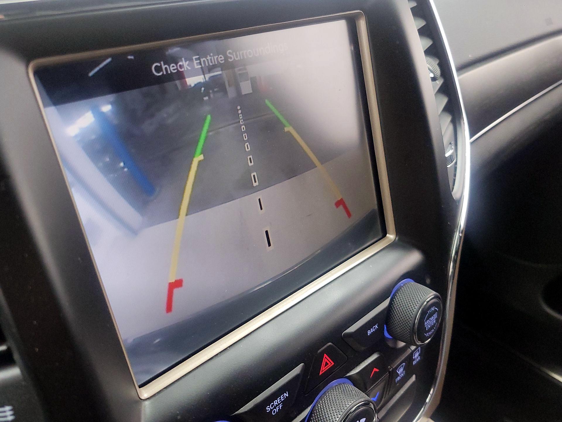 Thumbnail: 2015 Jeep Grand Cherokee - 15