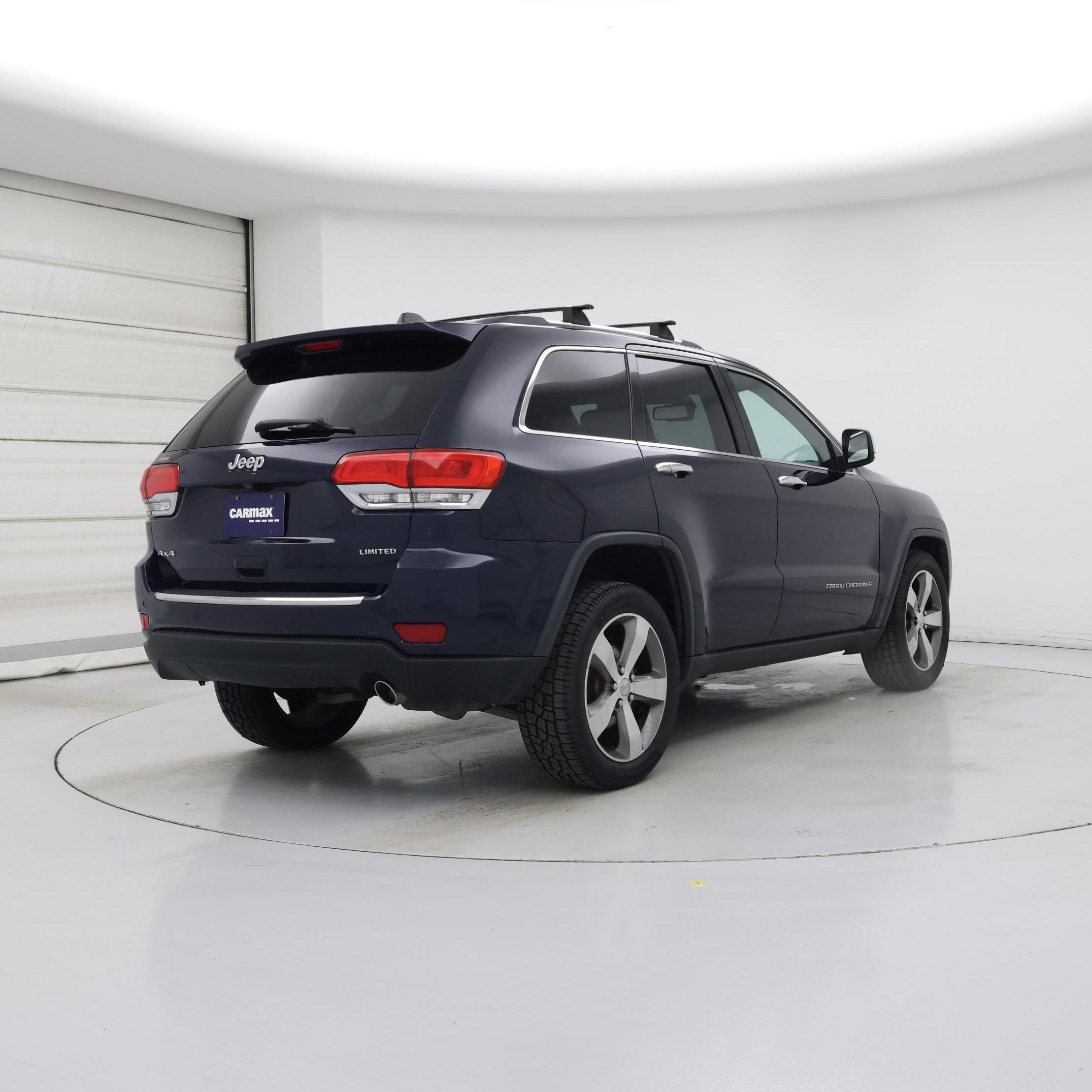 Thumbnail: 2015 Jeep Grand Cherokee - 8