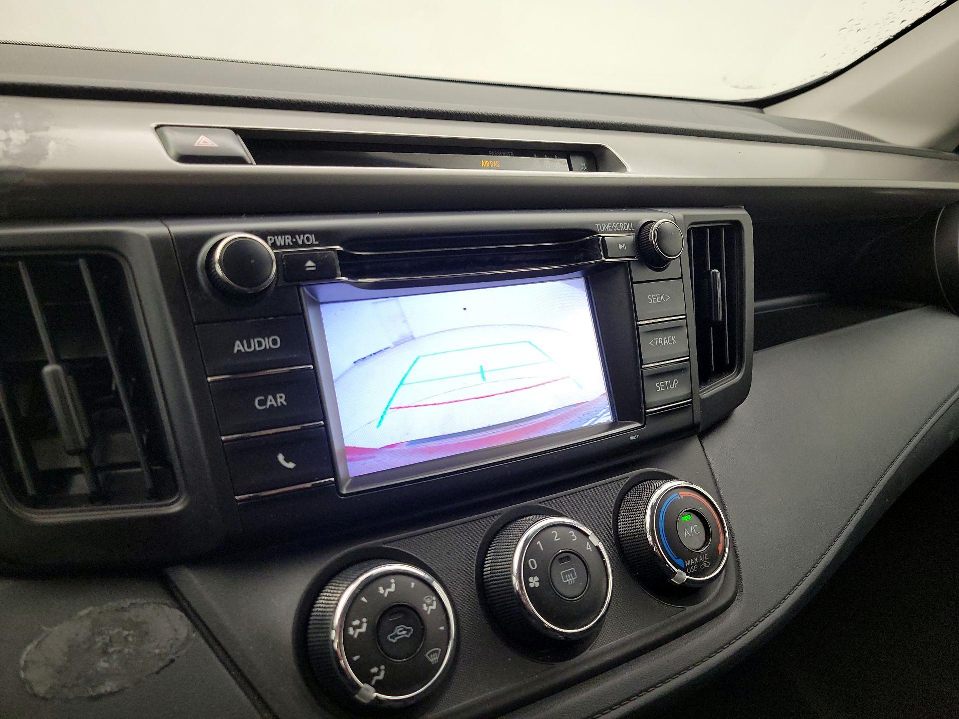 Thumbnail: 2018 Toyota RAV4 - 13