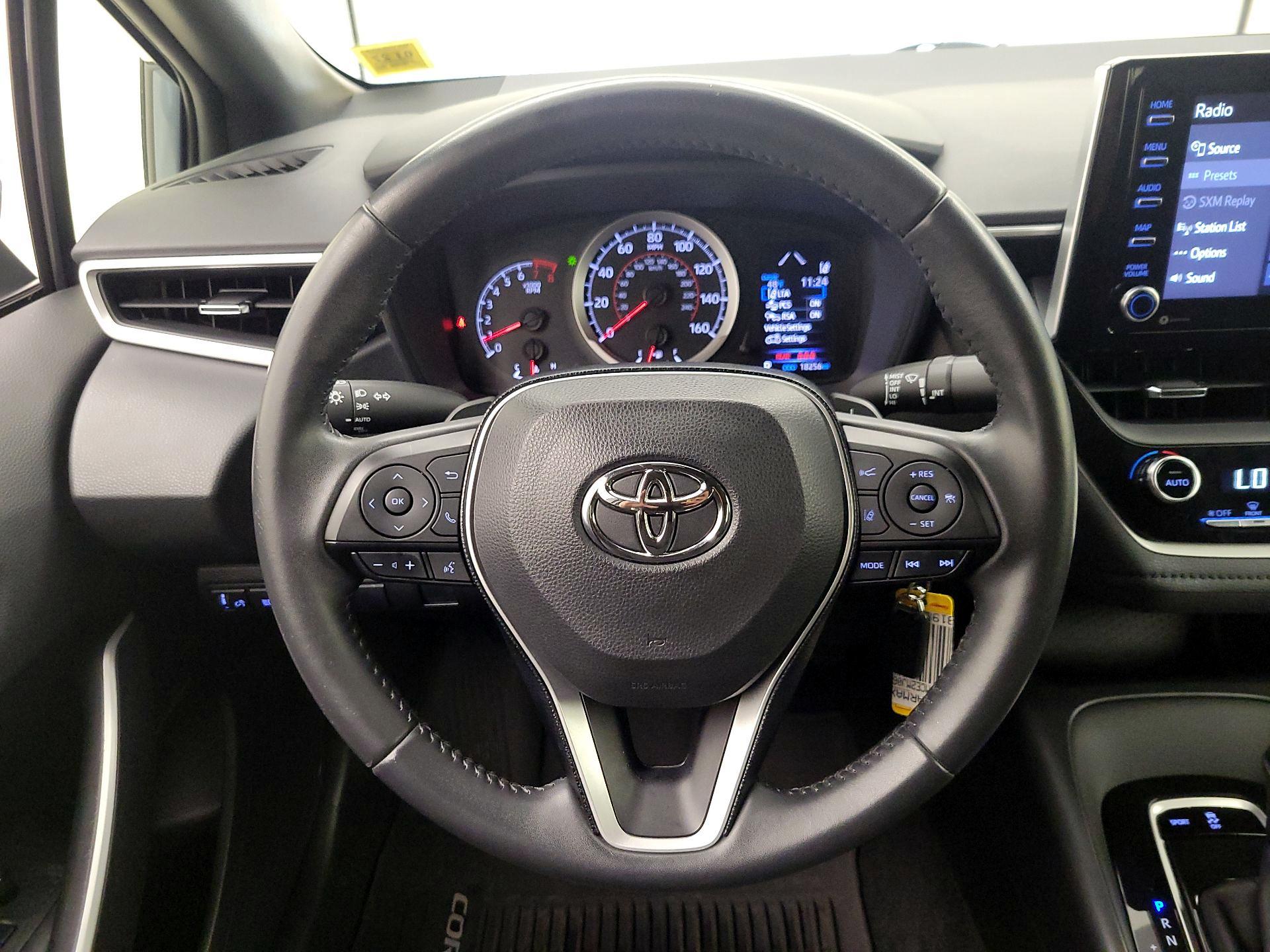 Thumbnail: 2021 Toyota Corolla - 10