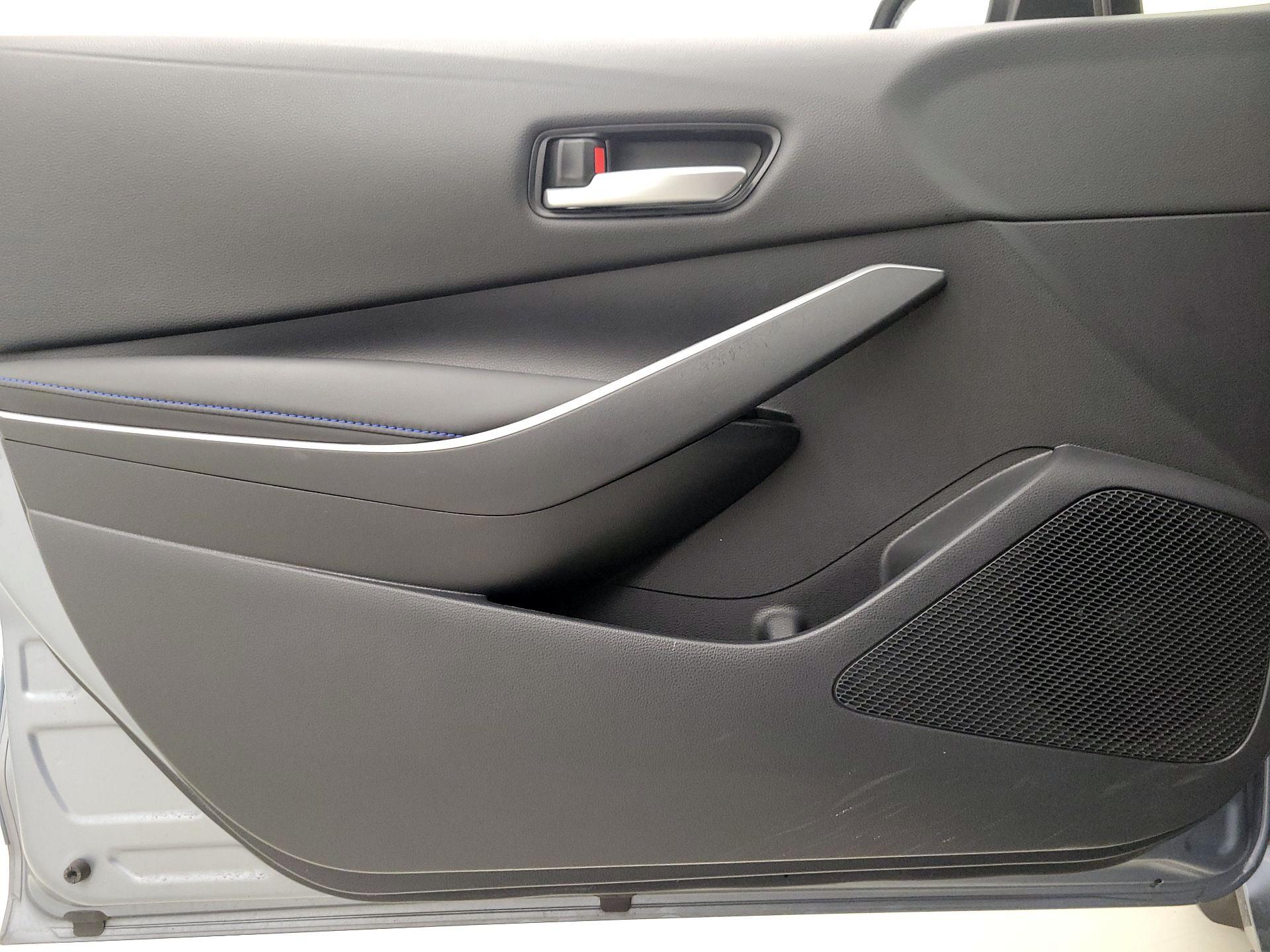 Thumbnail: 2021 Toyota Corolla - 12