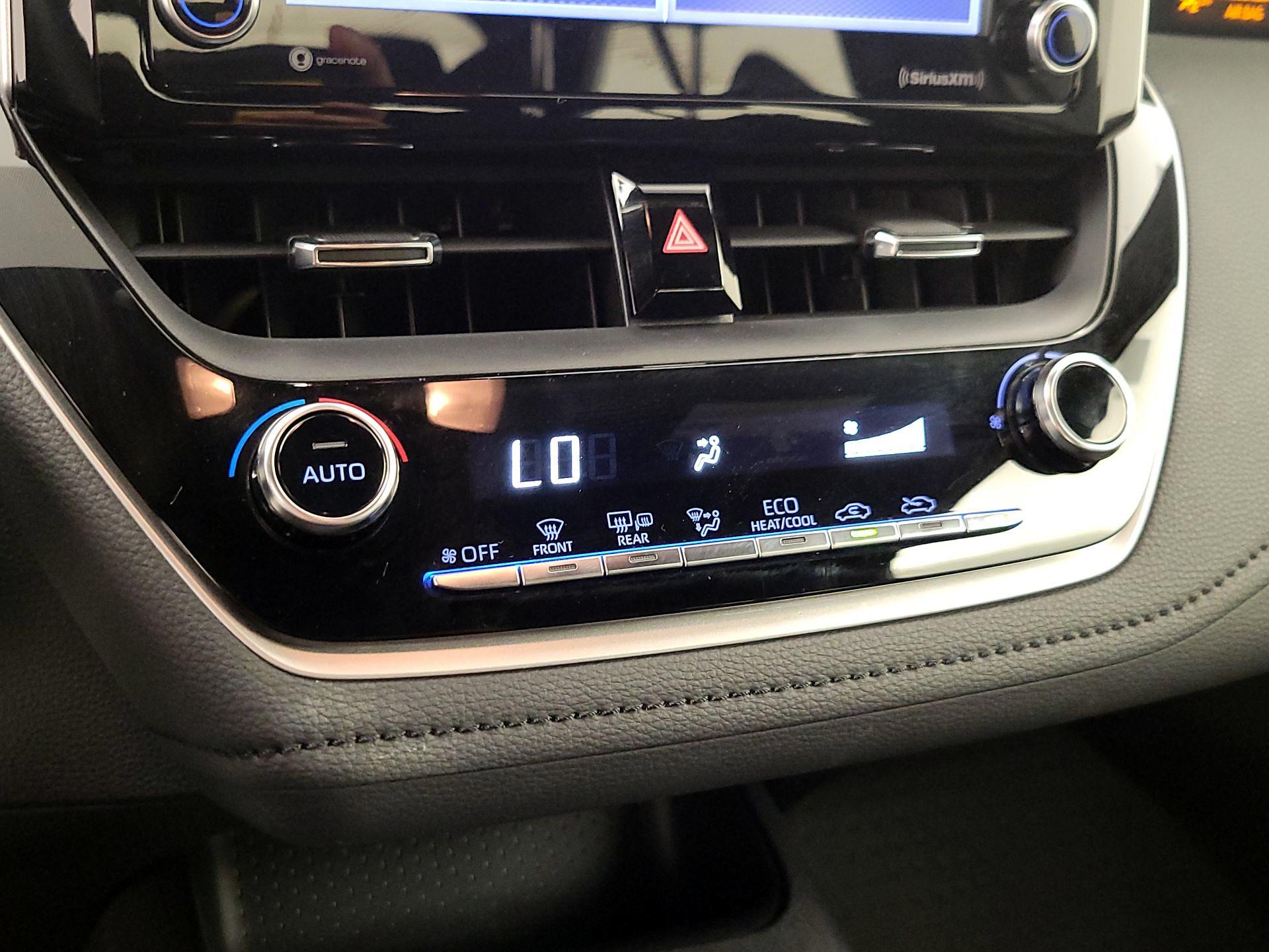 Thumbnail: 2021 Toyota Corolla - 16