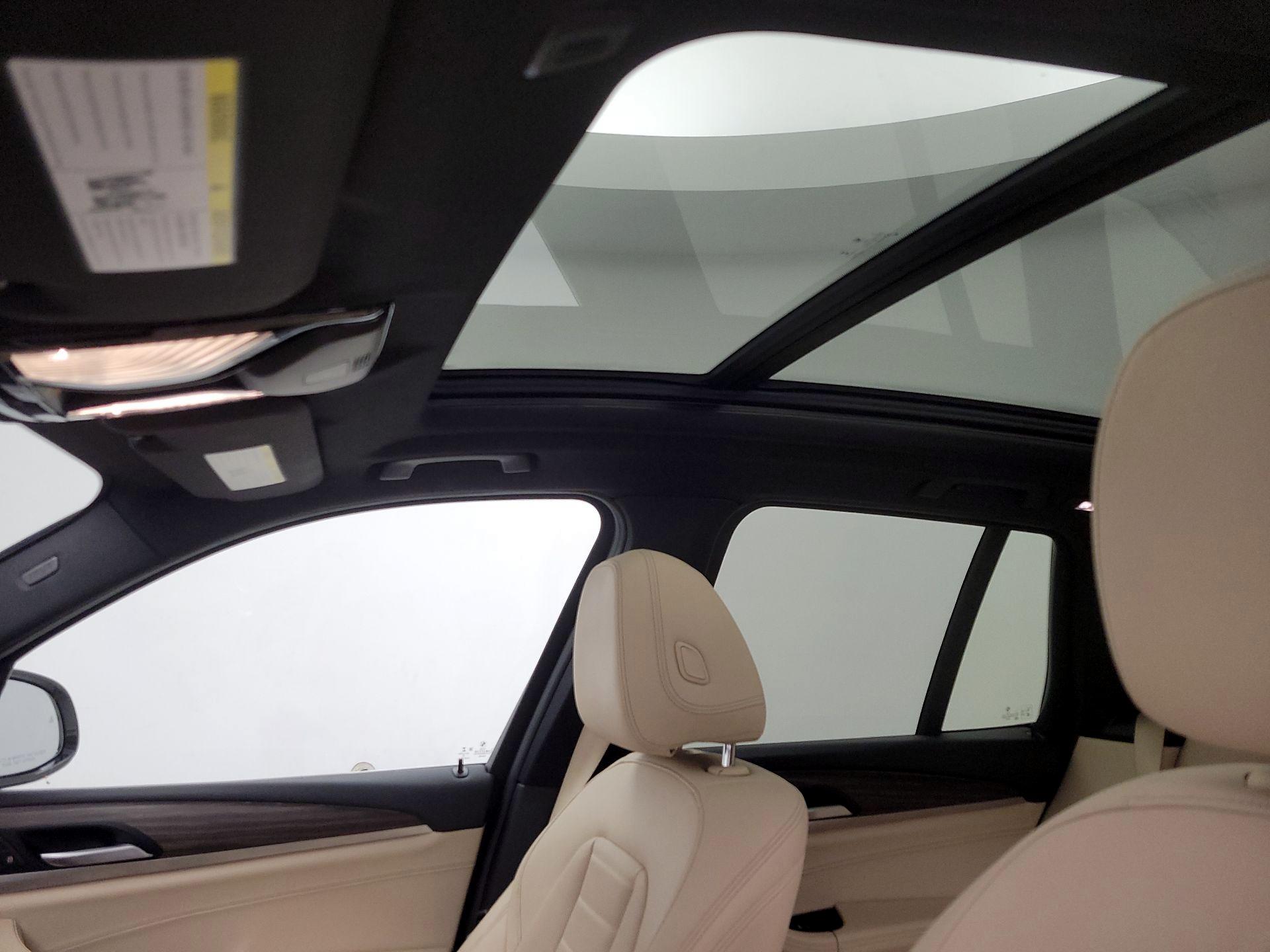 Thumbnail: 2018 BMW X3 - 19