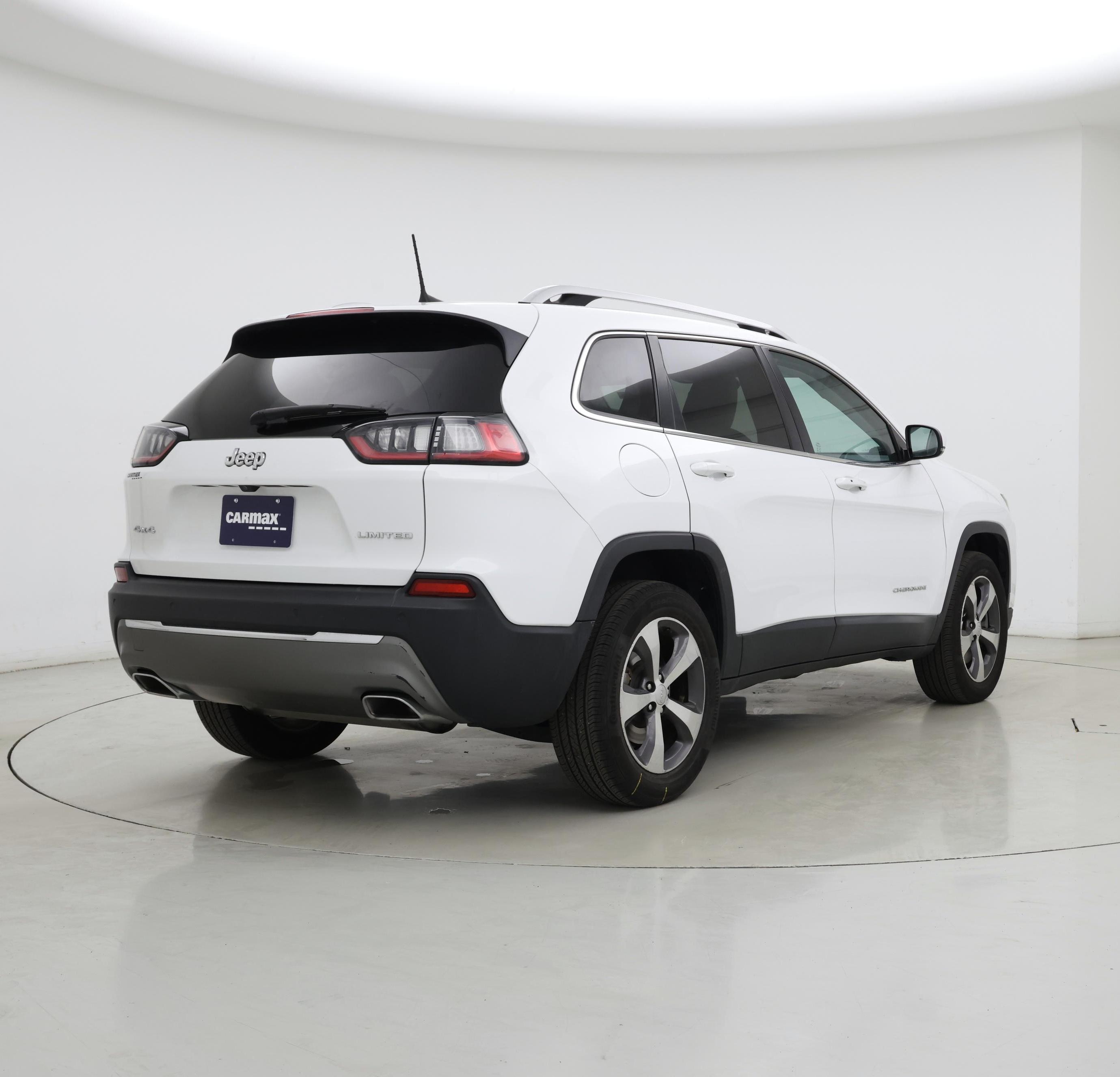 Thumbnail: 2020 Jeep Cherokee - 8