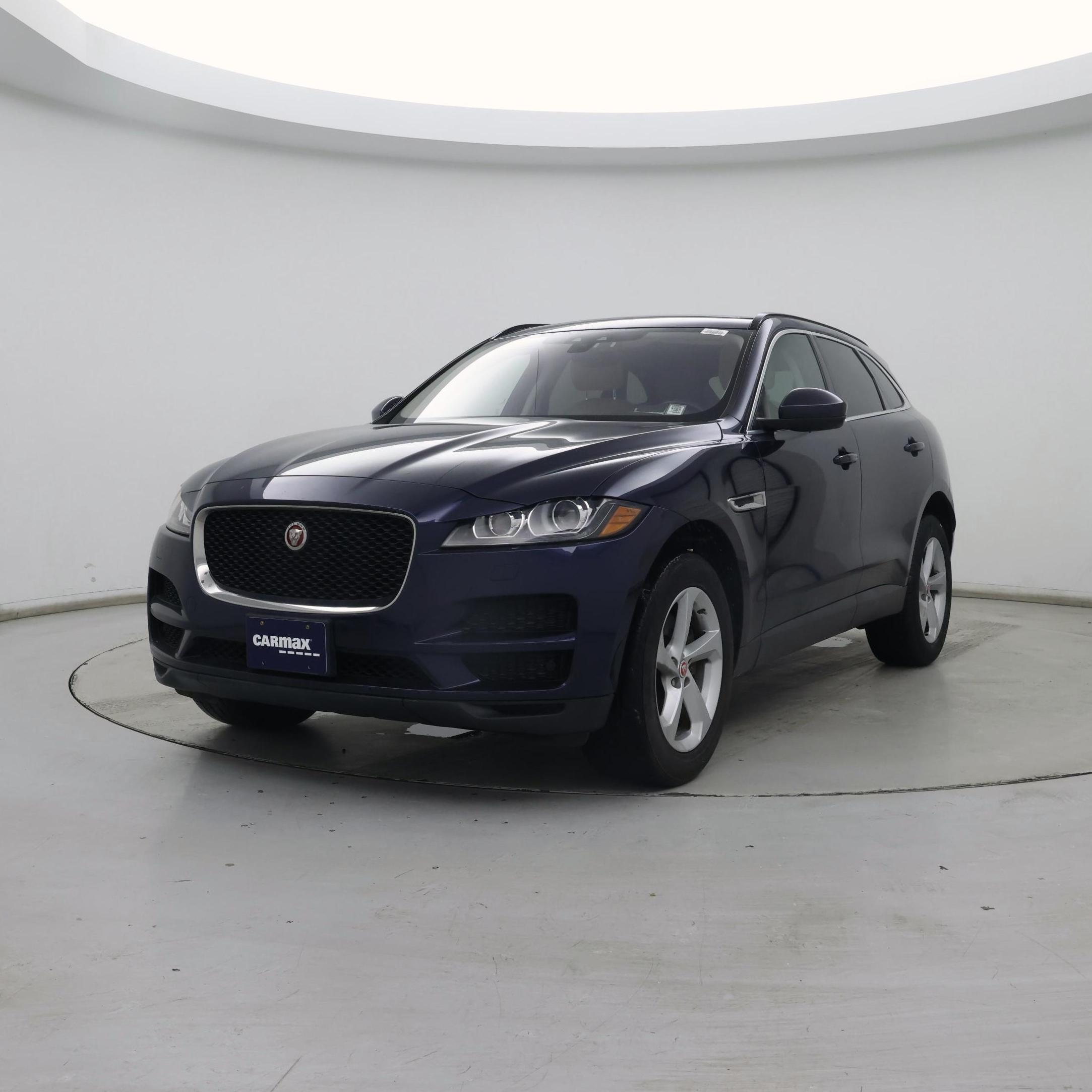 Thumbnail: 2019 Jaguar F-Pace - 4