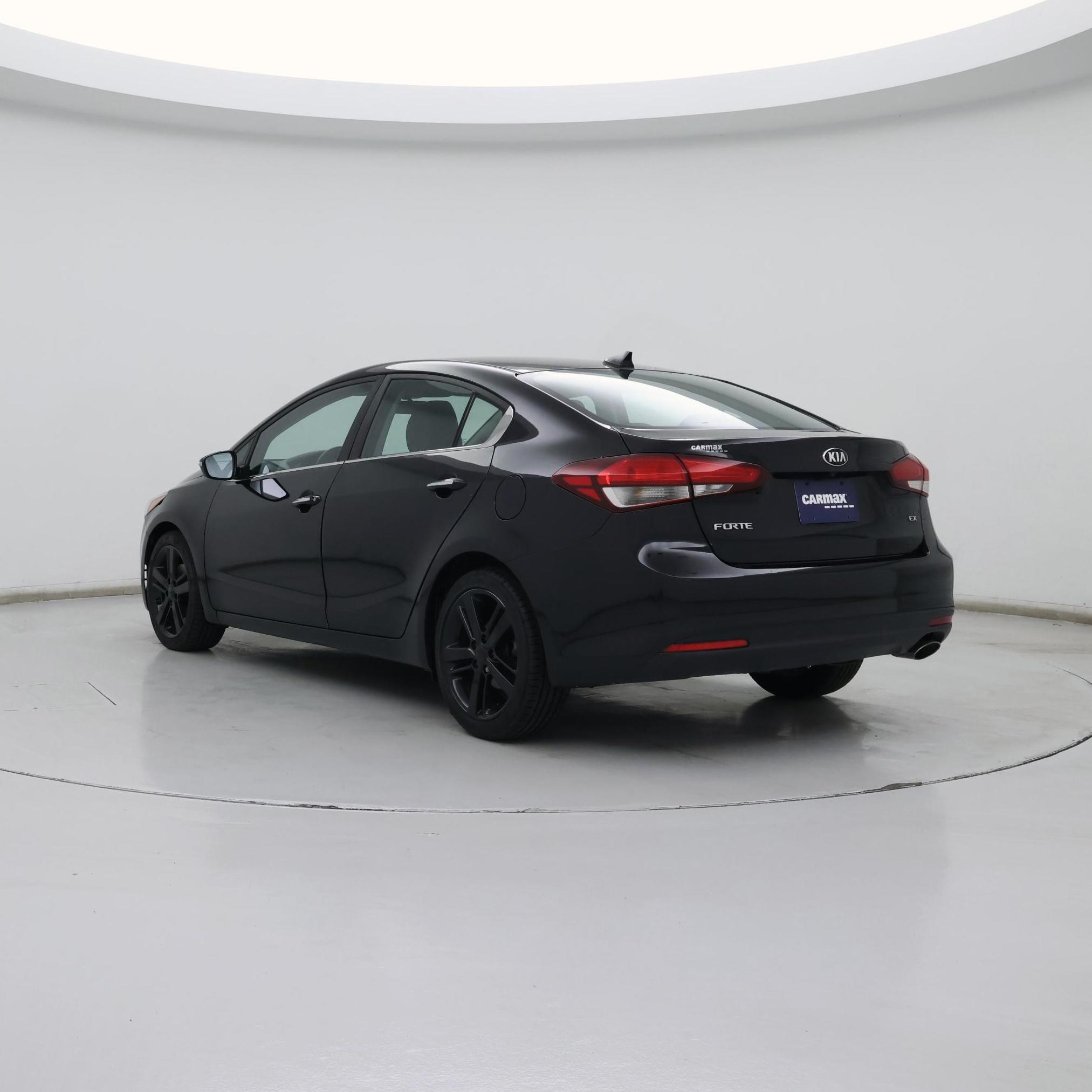 Thumbnail: 2018 Kia Forte - 2