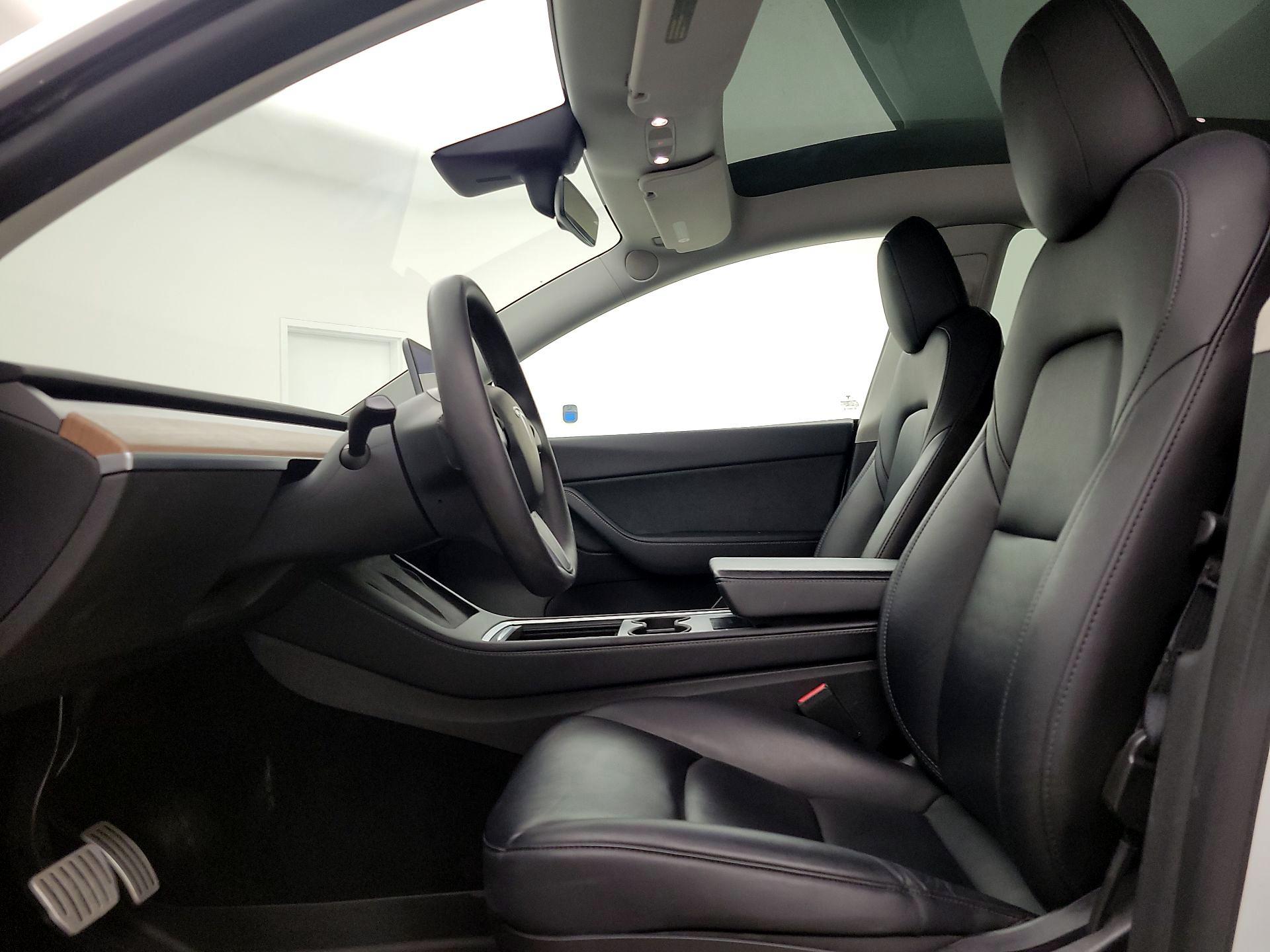 Thumbnail: 2022 Tesla Model Y - 11