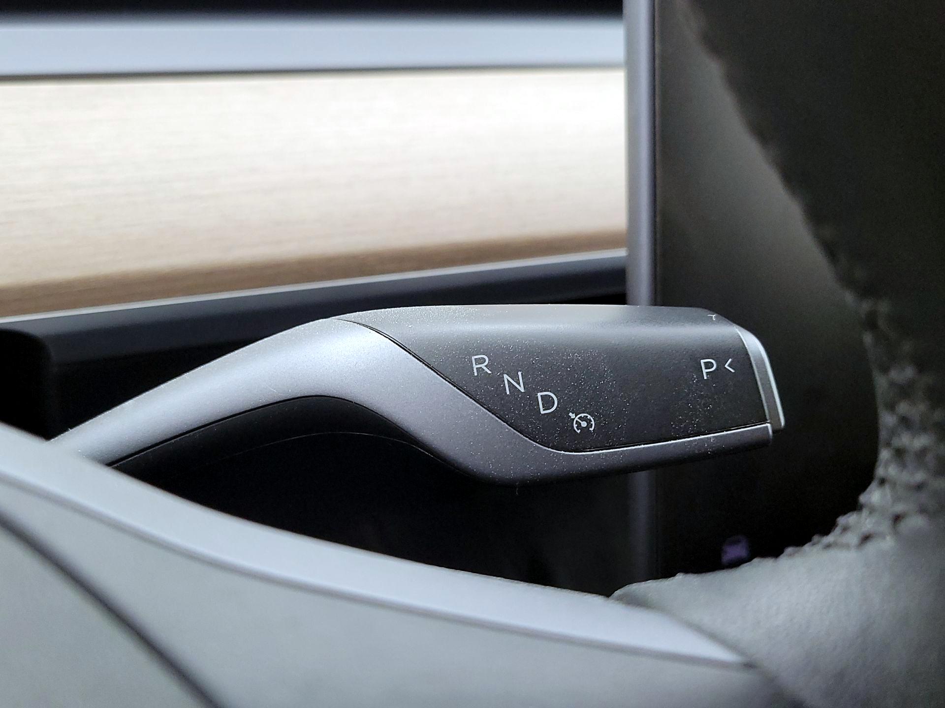 Thumbnail: 2022 Tesla Model Y - 17