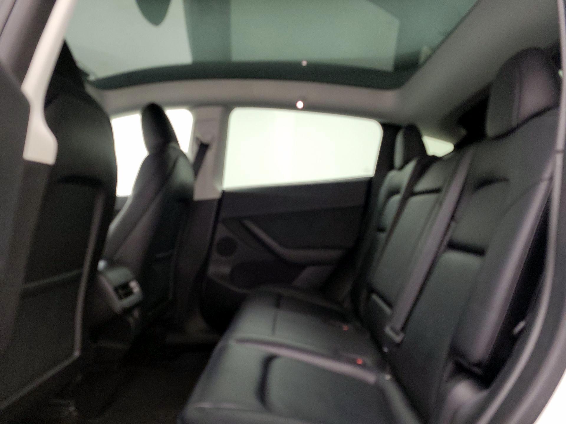 Thumbnail: 2022 Tesla Model Y - 20