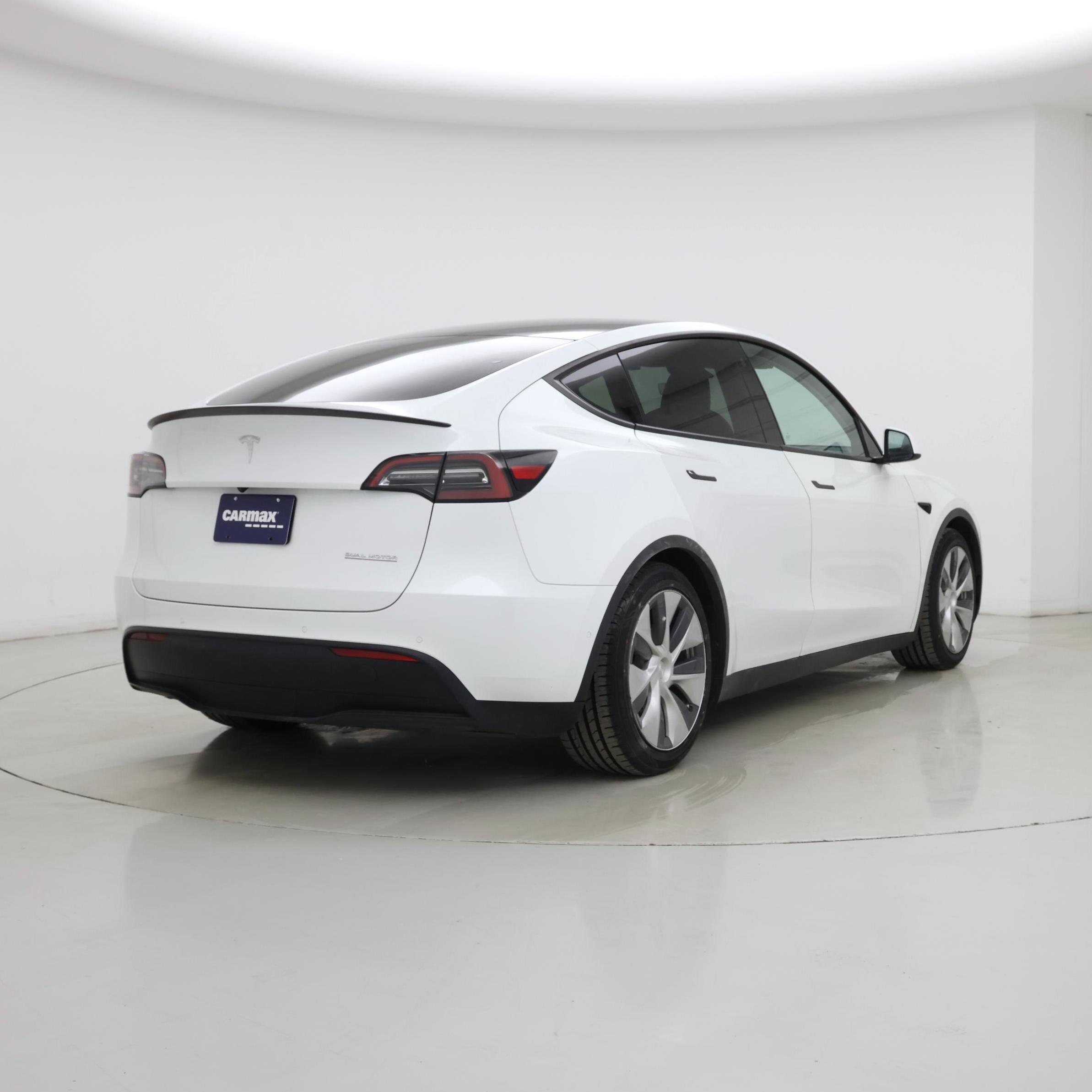 Thumbnail: 2022 Tesla Model Y - 8