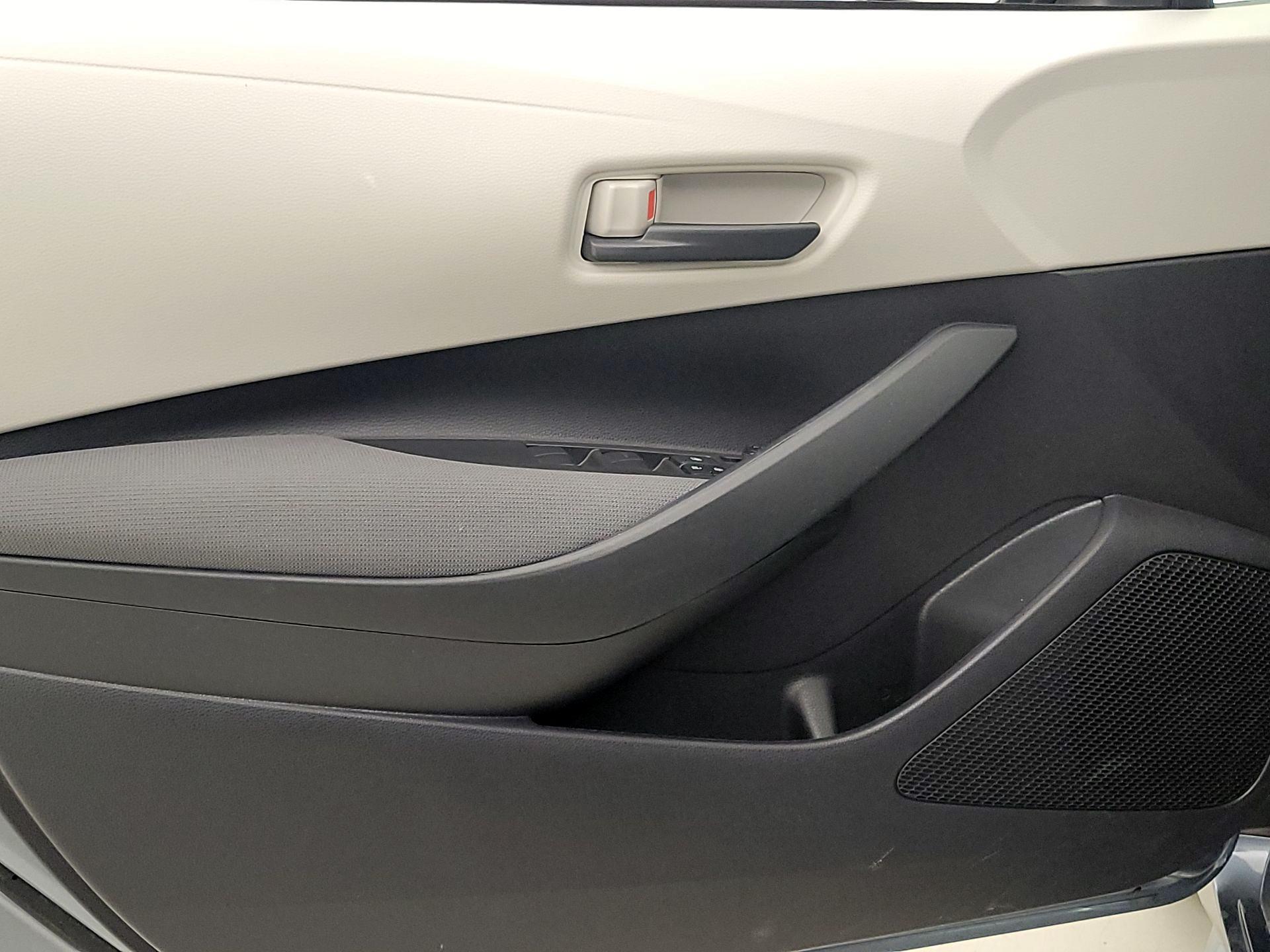 Thumbnail: 2022 Toyota Corolla - 12