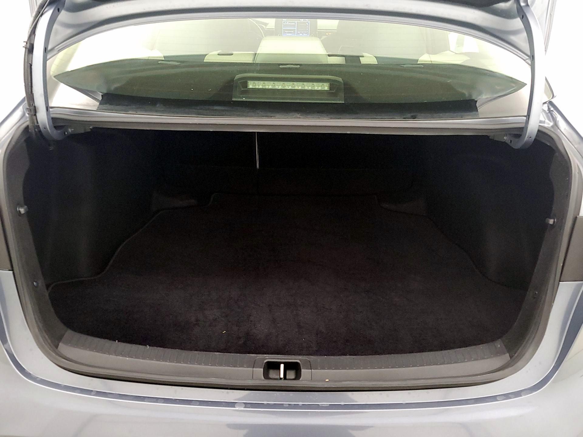 Thumbnail: 2022 Toyota Corolla - 20