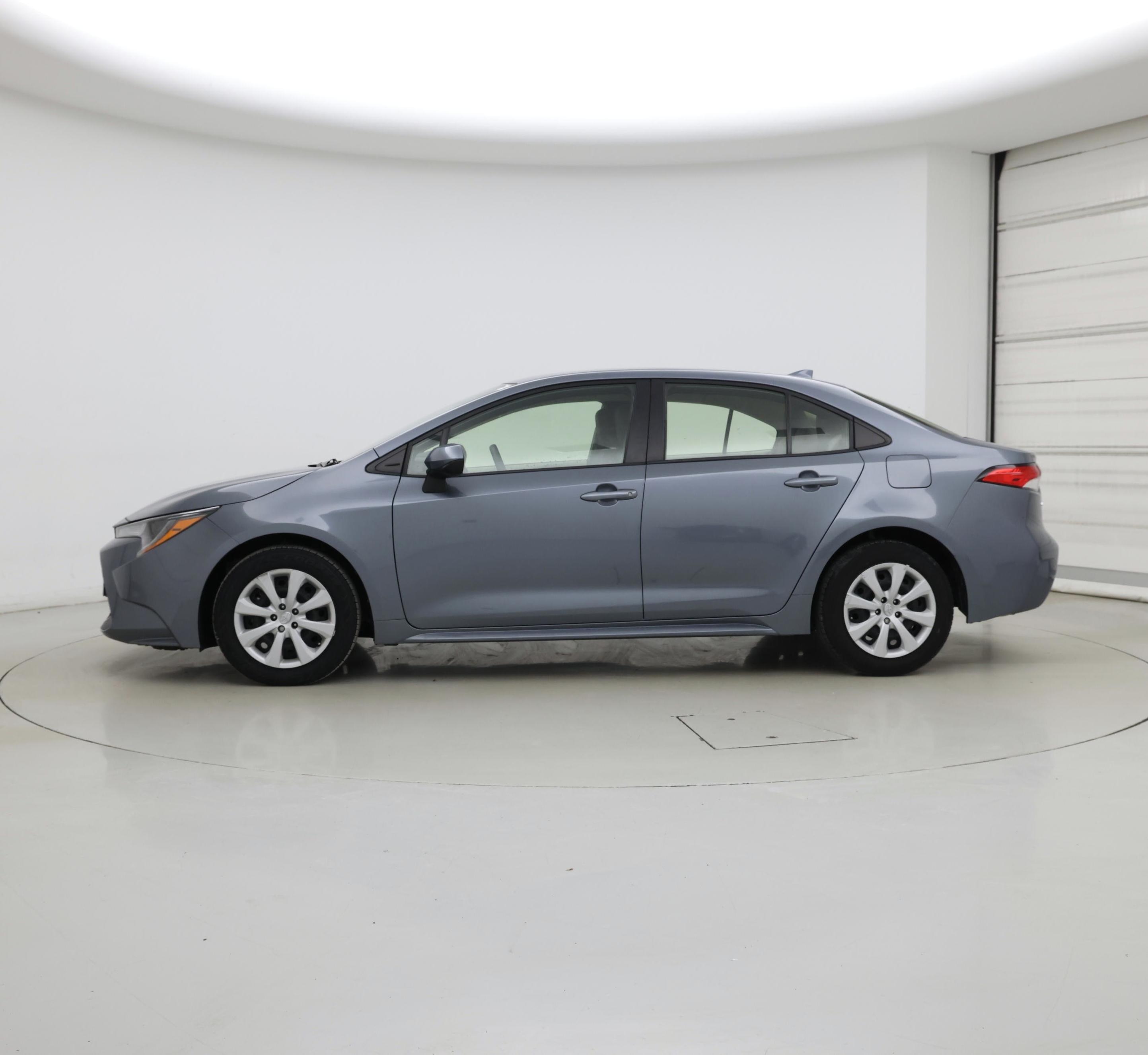 Thumbnail: 2022 Toyota Corolla - 3