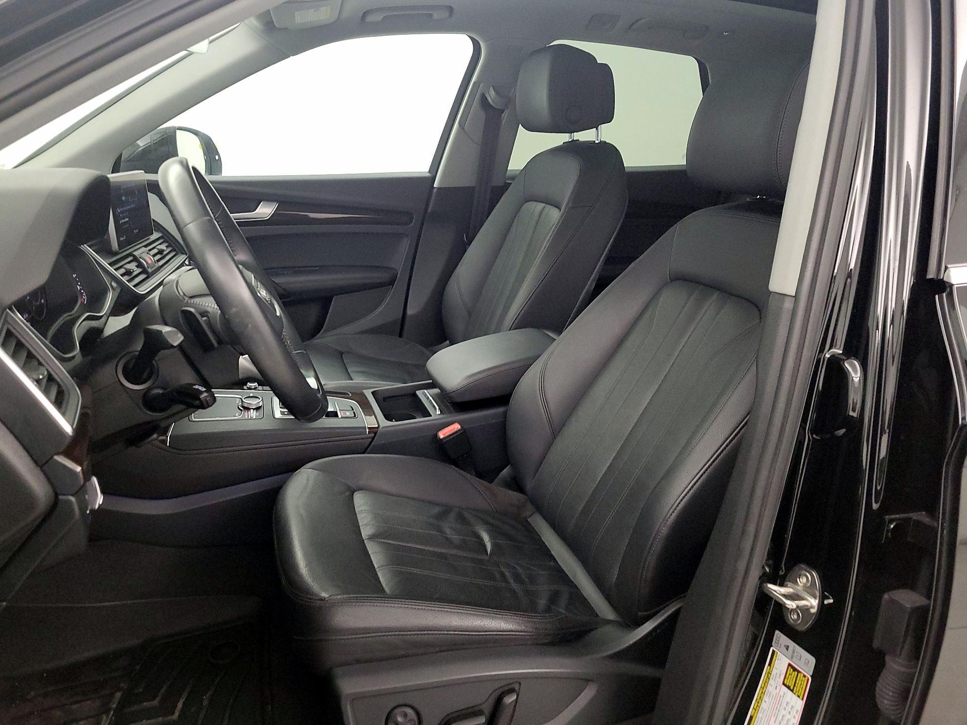 Thumbnail: 2019 Audi Q5 - 11