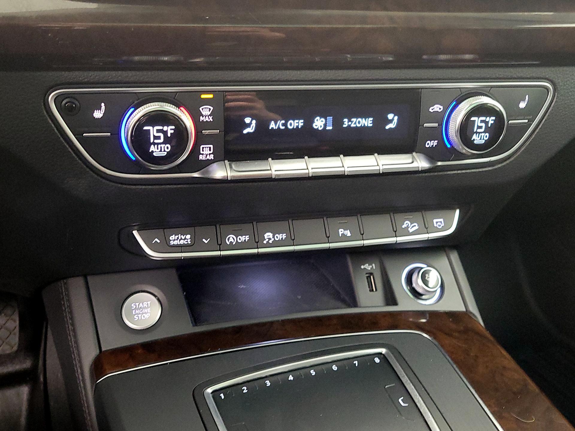 Thumbnail: 2019 Audi Q5 - 17