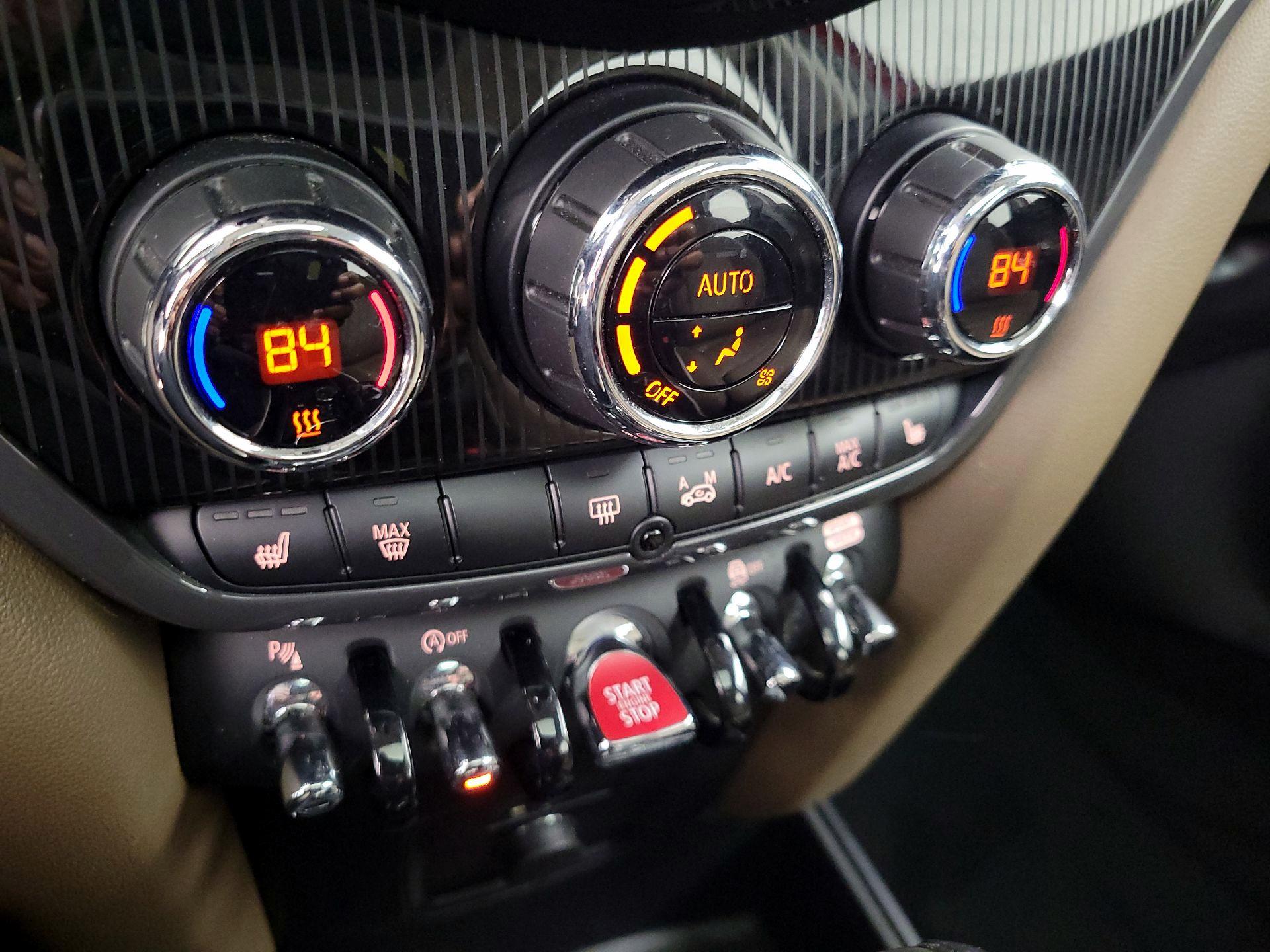 Thumbnail: 2019 MINI Cooper Countryman - 16