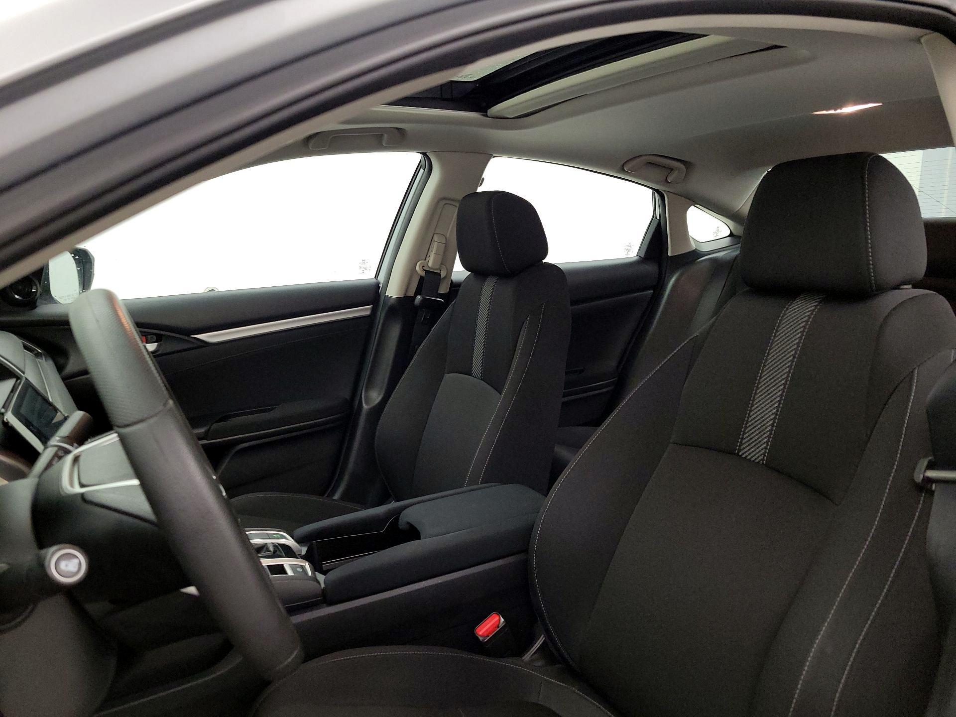 Thumbnail: 2016 Honda Civic - 11