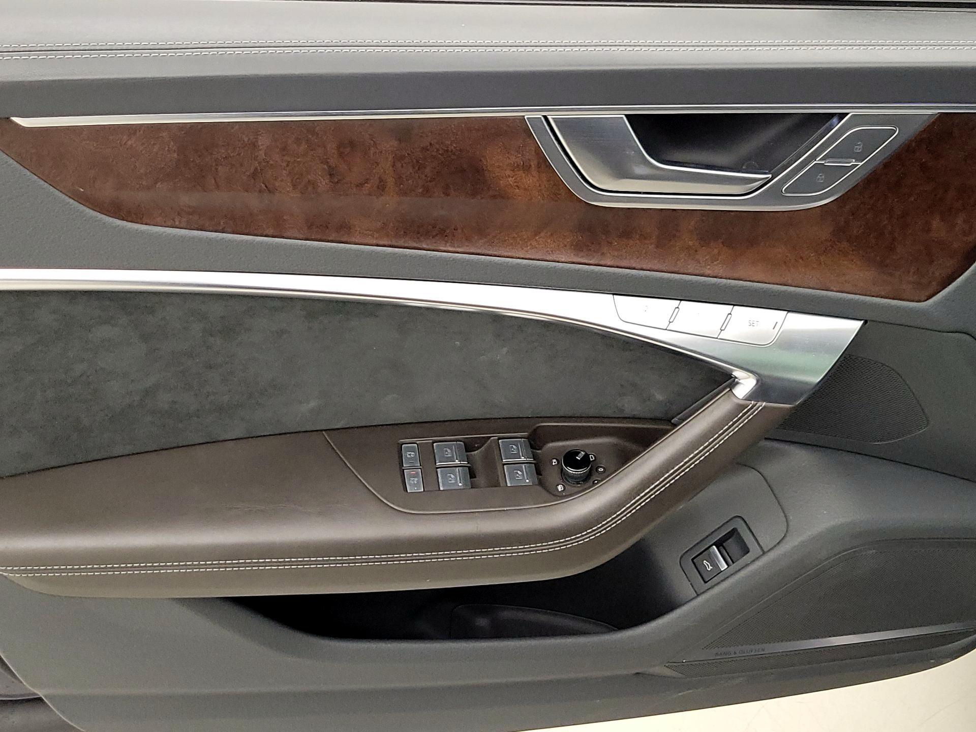 Thumbnail: 2020 Audi A6 - 12